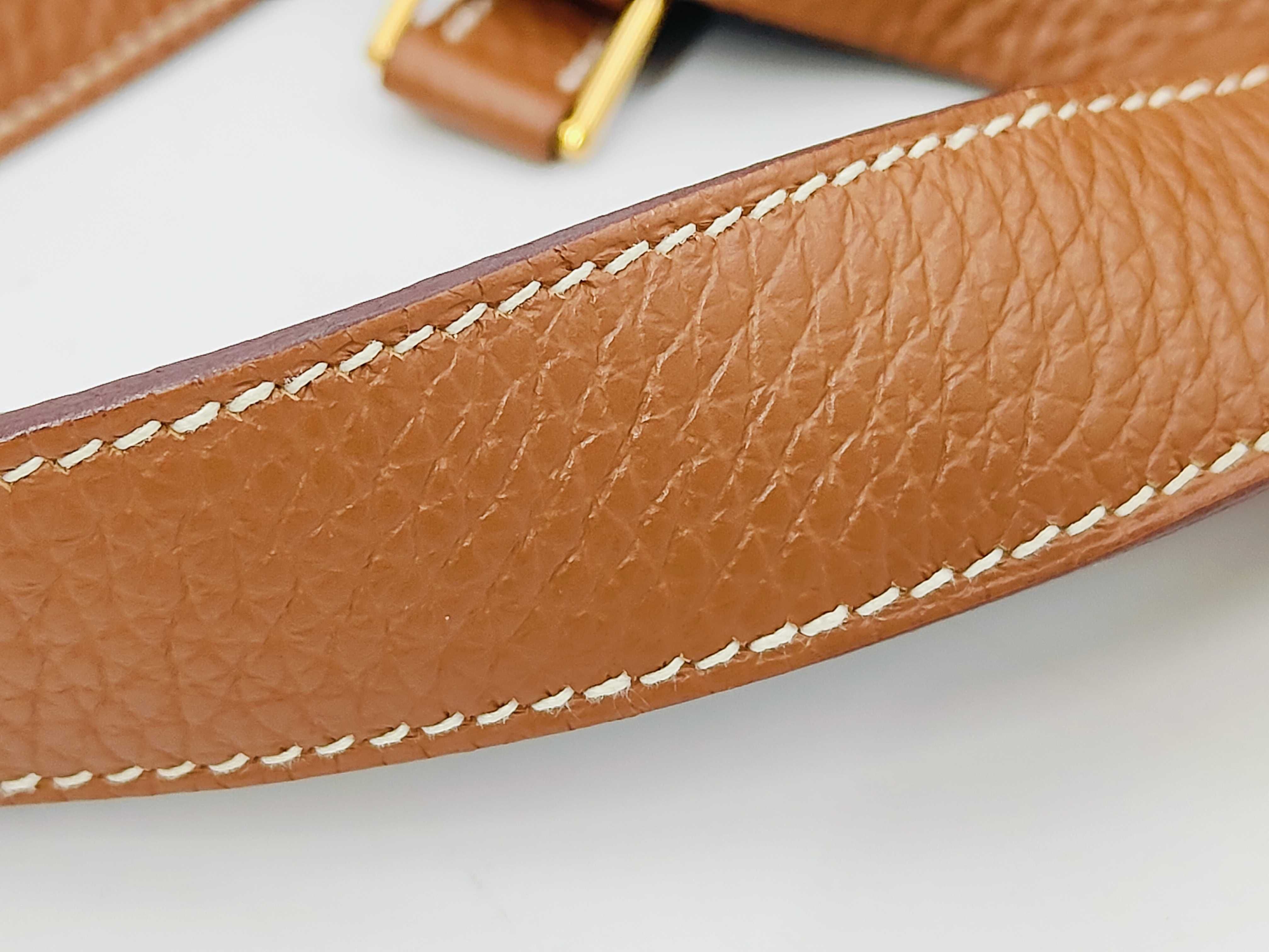 Picotin Lock 22 MM Taurillon Clemence Leather Gold Hardware U Stamp Handbag — view 4