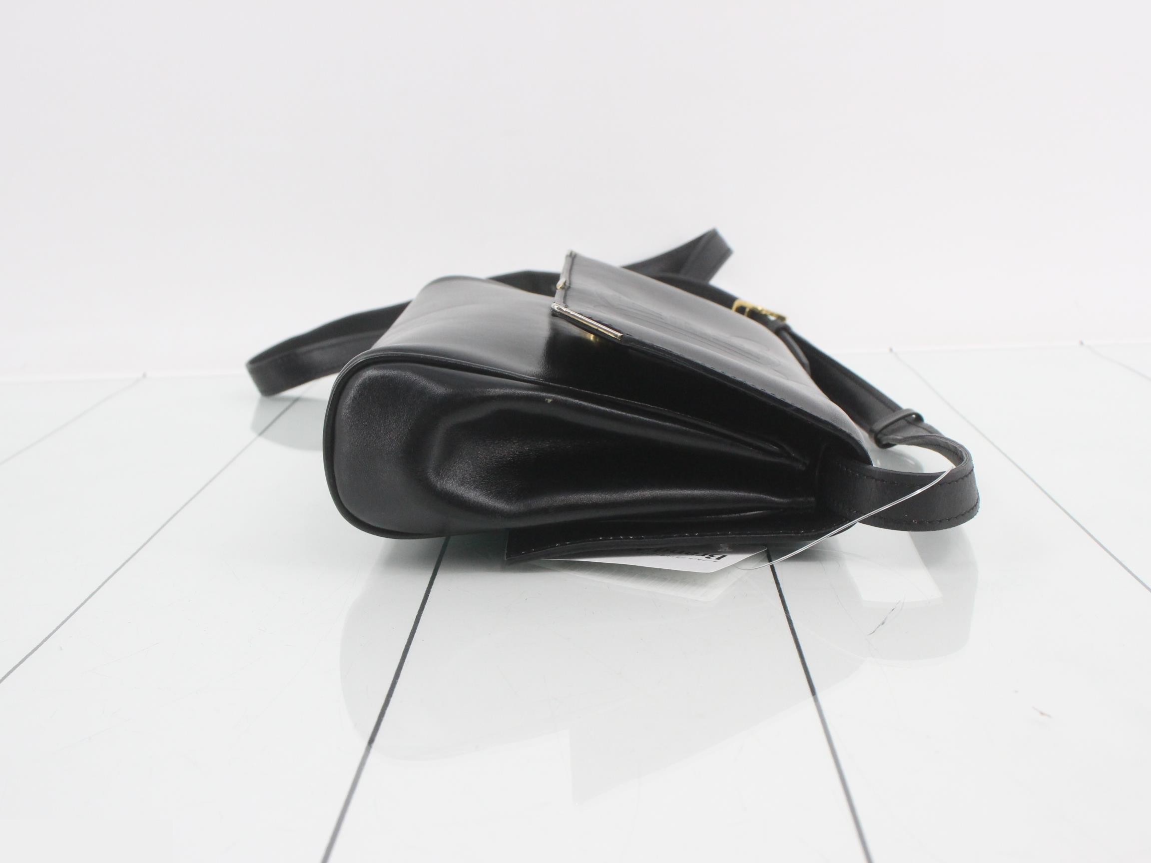 Other lines: Bags & Shoulder Bags - Triomphe — view 3