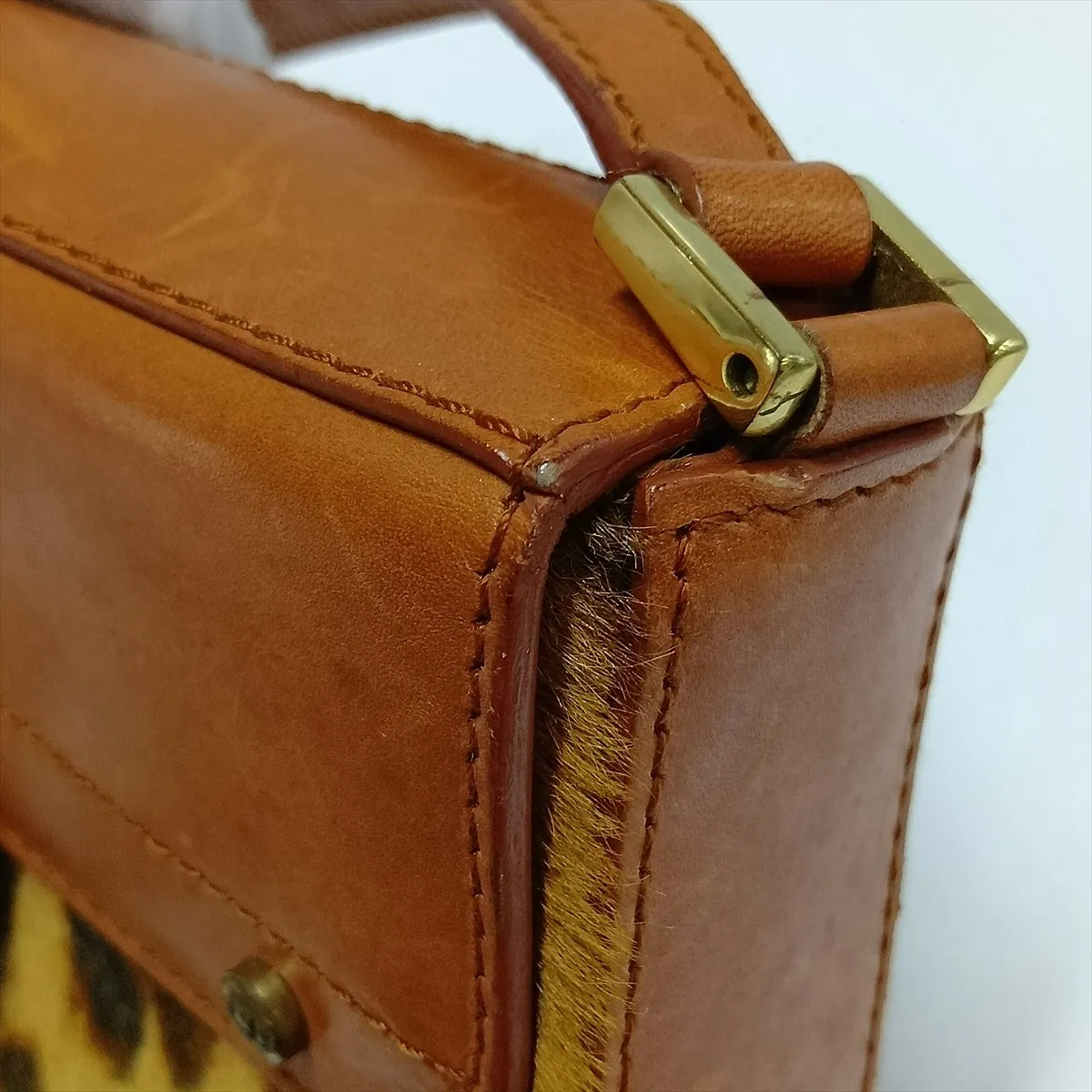 Street Chic Calf Hair x Leather Shoulder Bag, Brown (Outlet) — view 8