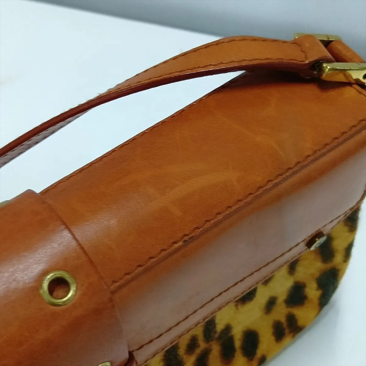 Street Chic Calf Hair x Leather Shoulder Bag, Brown (Outlet) — view 9