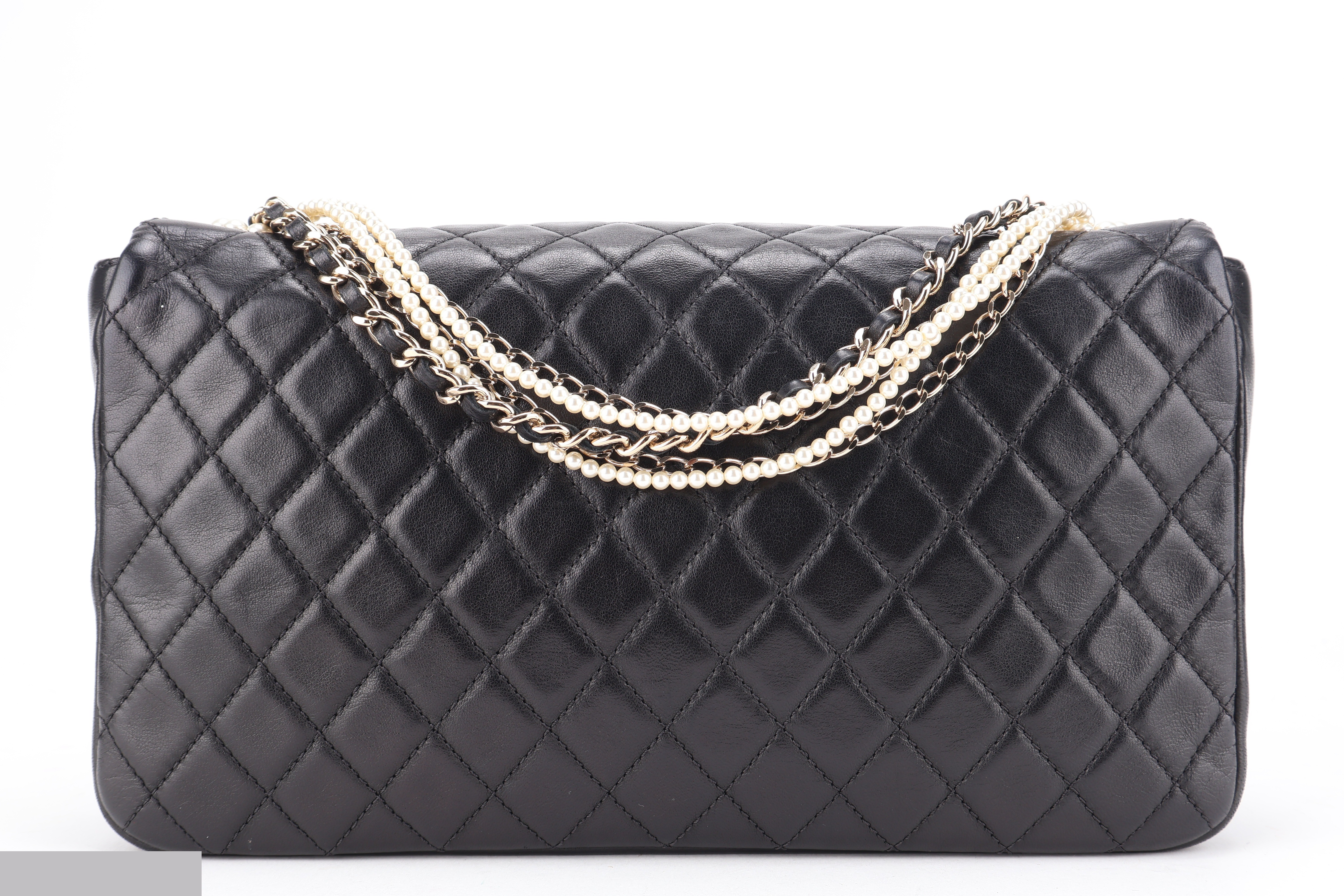 CLASSIC FLAP MEDIUM WESTMINSTER PEARL — view 2