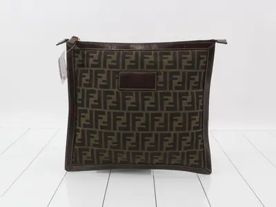 Zucca Clutch