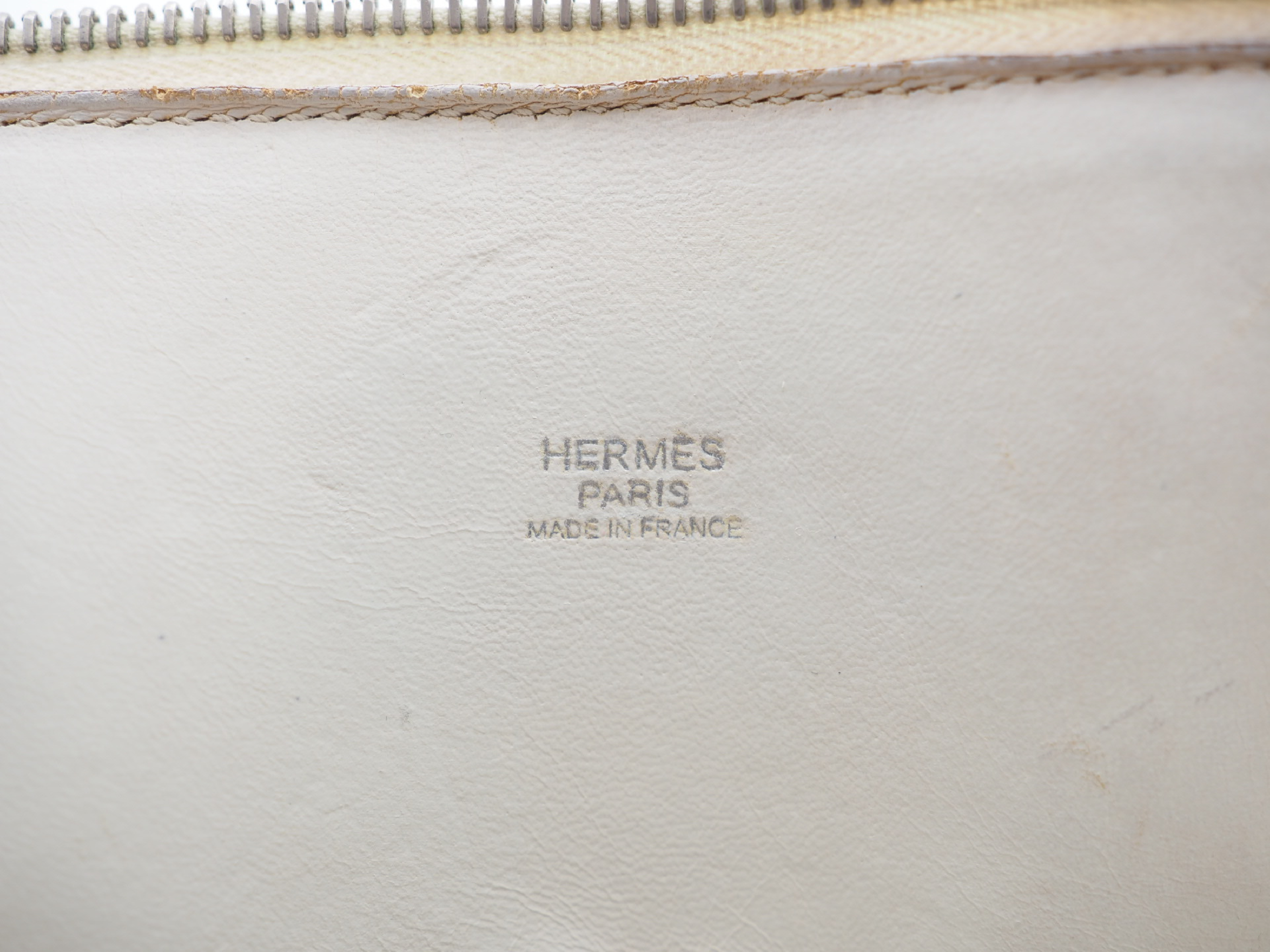 Bolide 31 White Handbag with Silver Hardware — view 11
