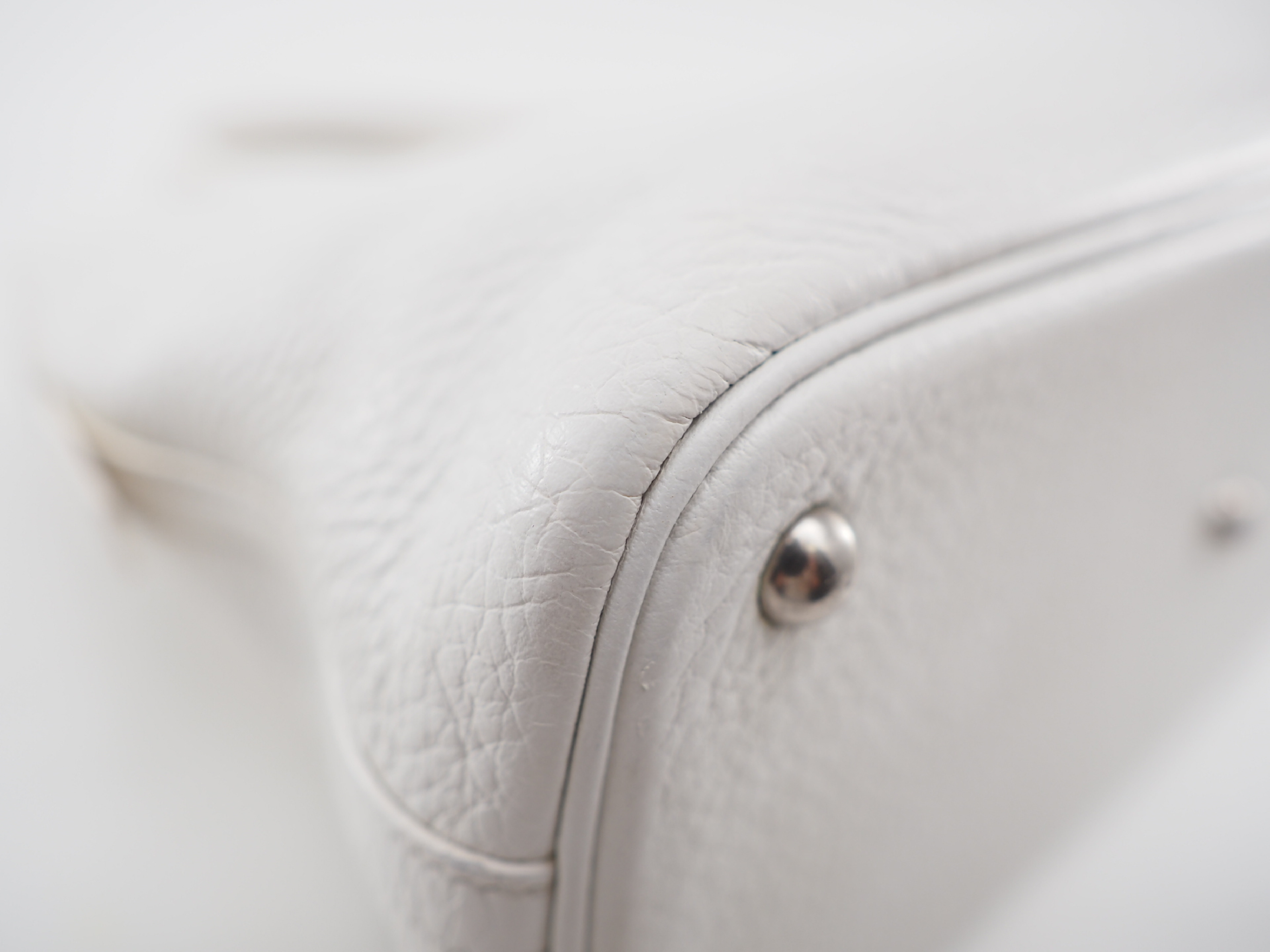 Bolide 31 White Handbag with Silver Hardware — view 4