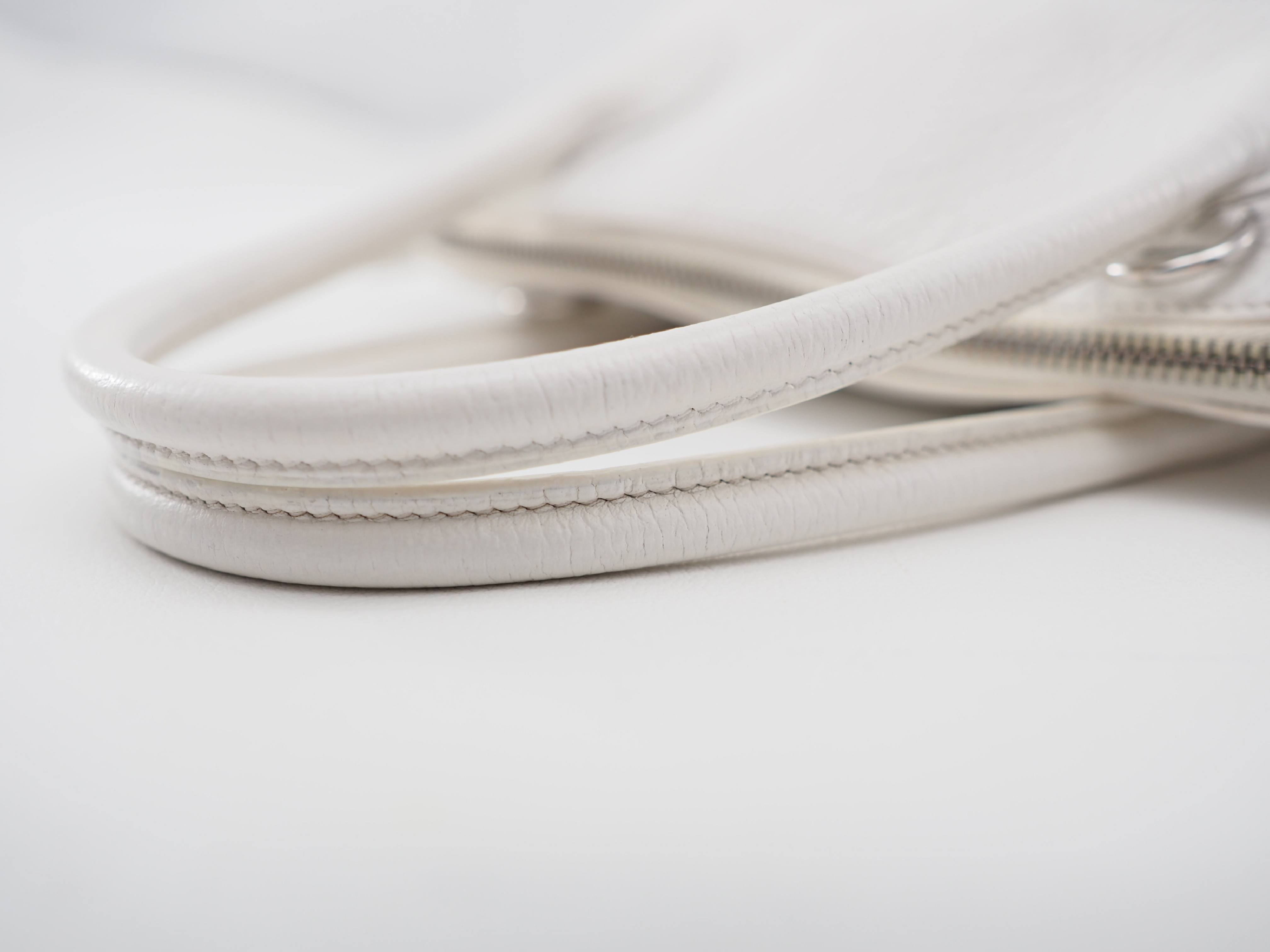Bolide 31 White Handbag with Silver Hardware — view 5