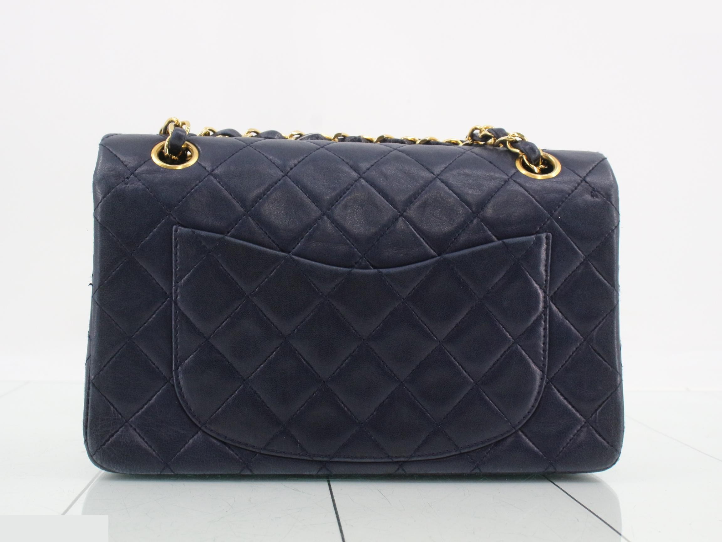 Matelassé (bag) - Shoulder bag — view 2