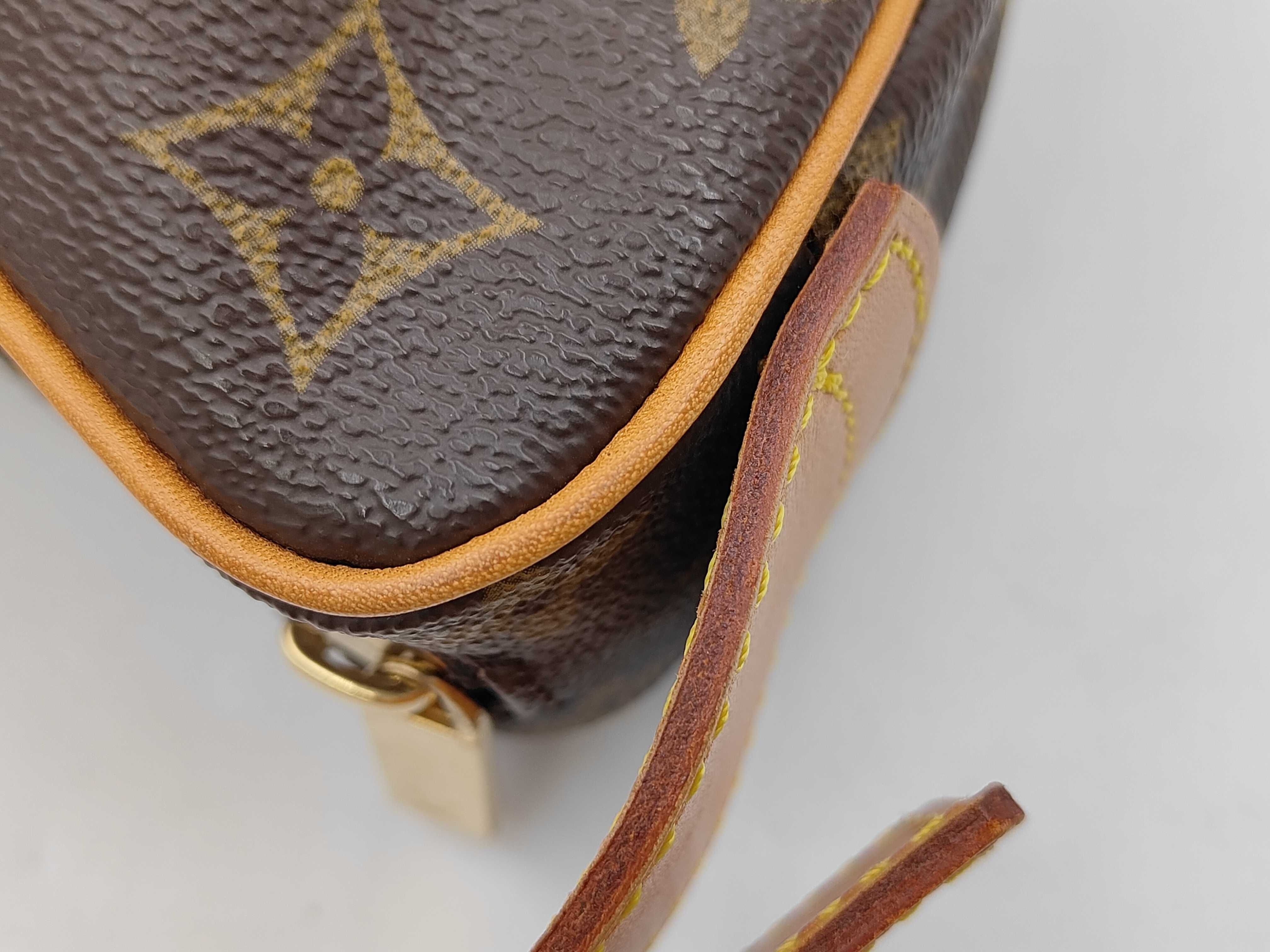 Monogram LV Mono M51512 Croissant MM FL0033 Shoulder Bag — view 5