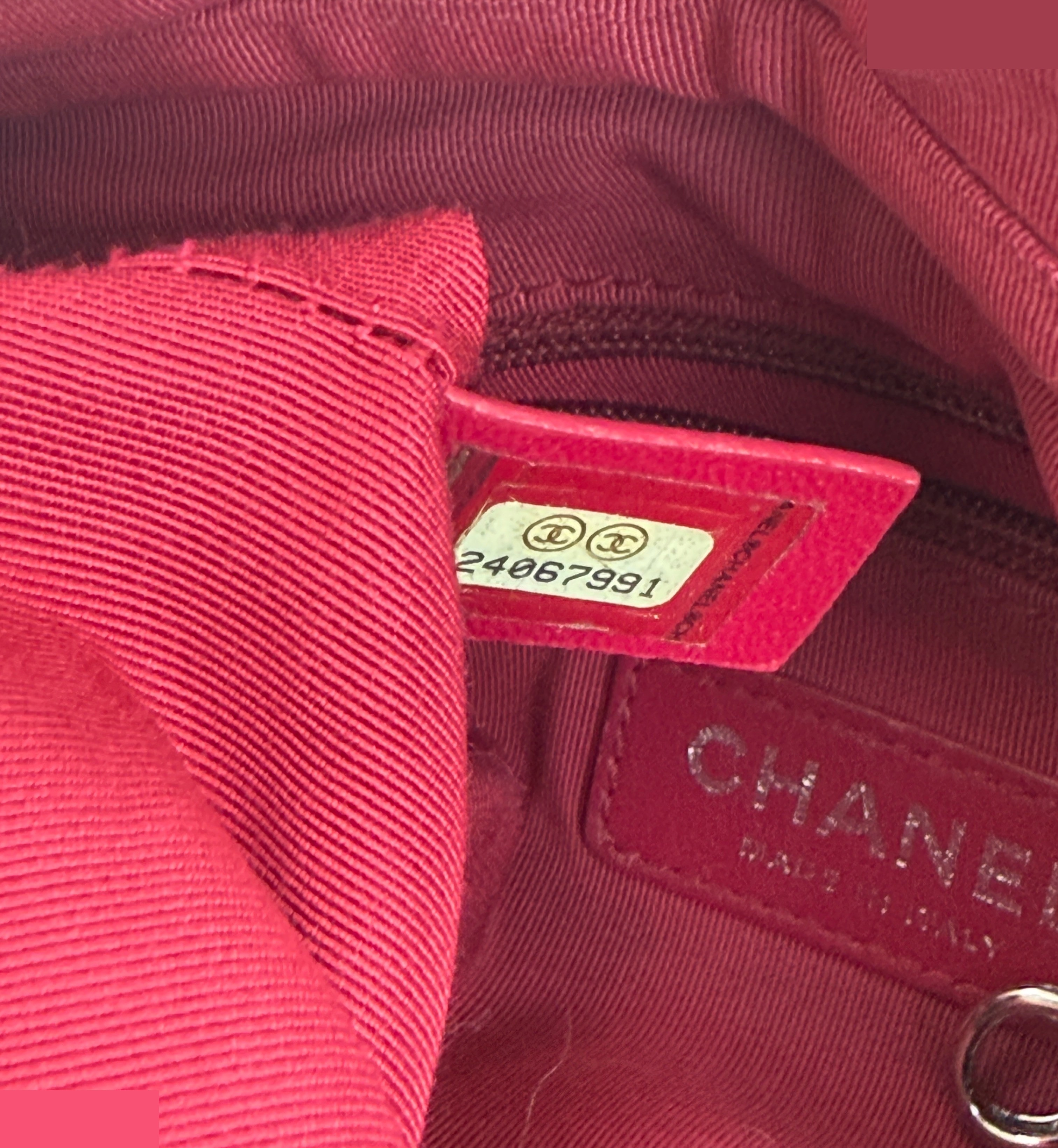 Gabrielle de Chanel, Serial No. 24, Leather Chain Shoulder Bag — view 12