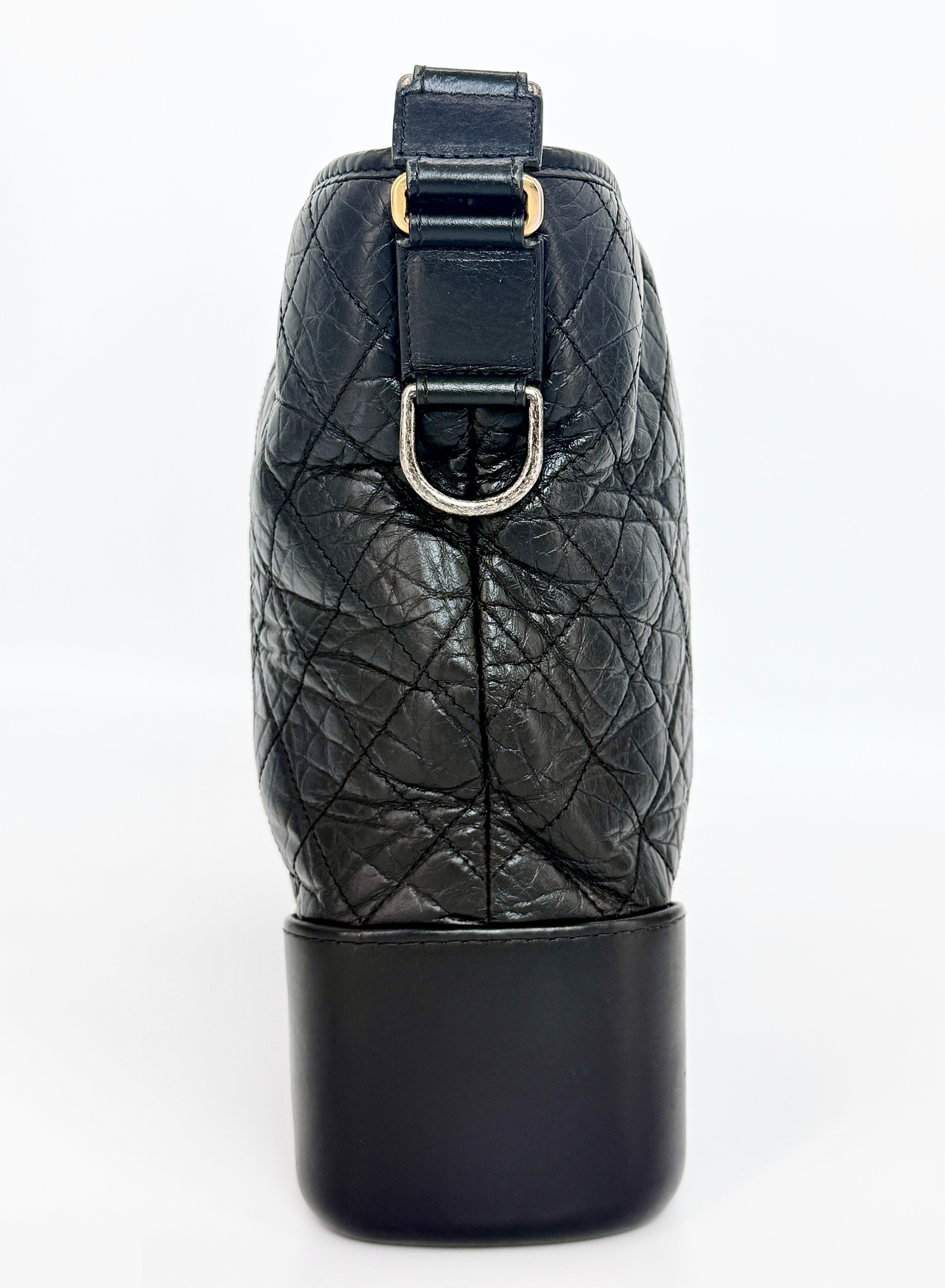 Gabrielle de Chanel, Serial No. 24, Leather Chain Shoulder Bag — view 3
