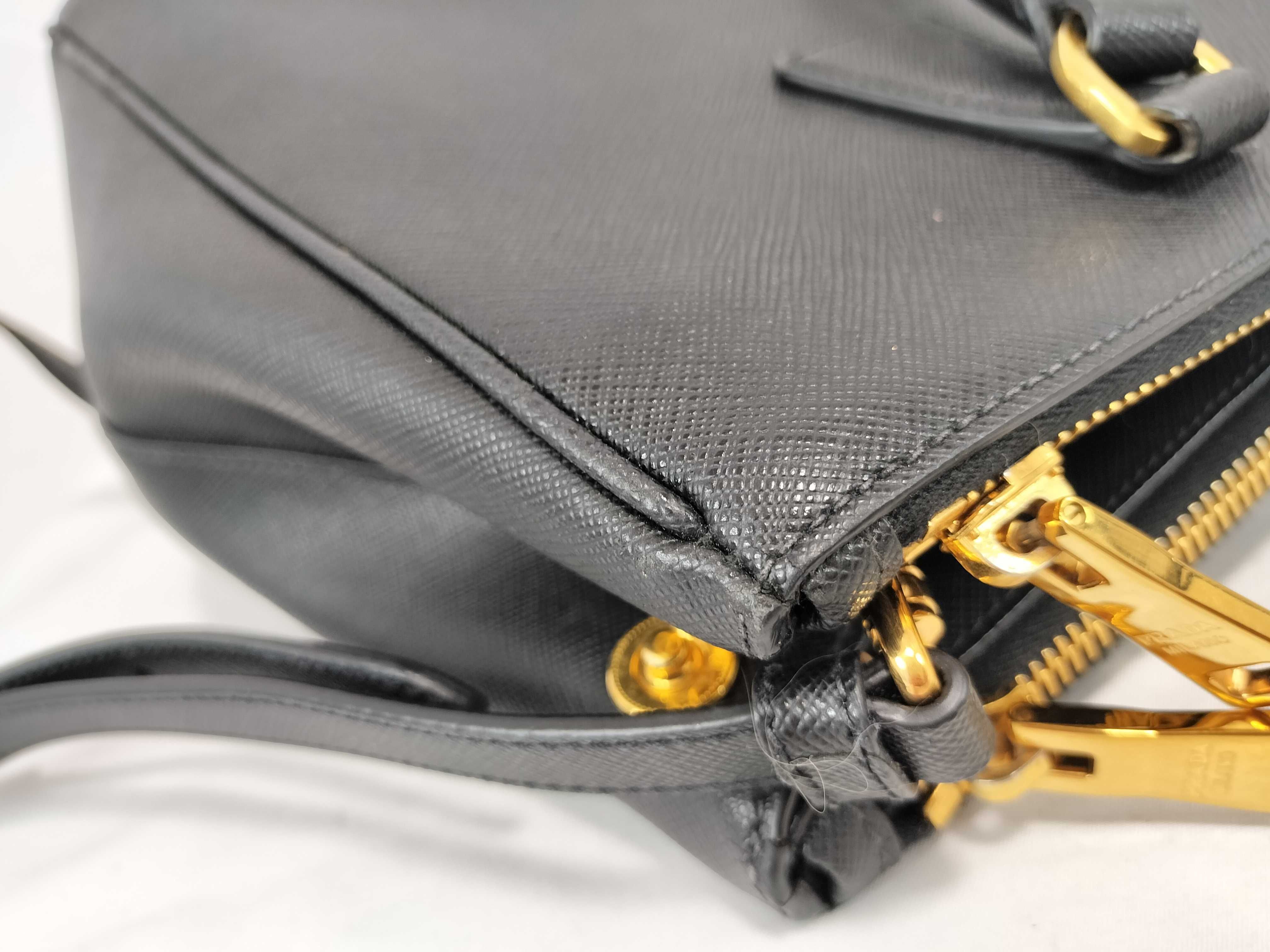 Saffiano Lux Galleria Leather 2-Way Handbag, Black, 1BA274 (Handbag) — view 15