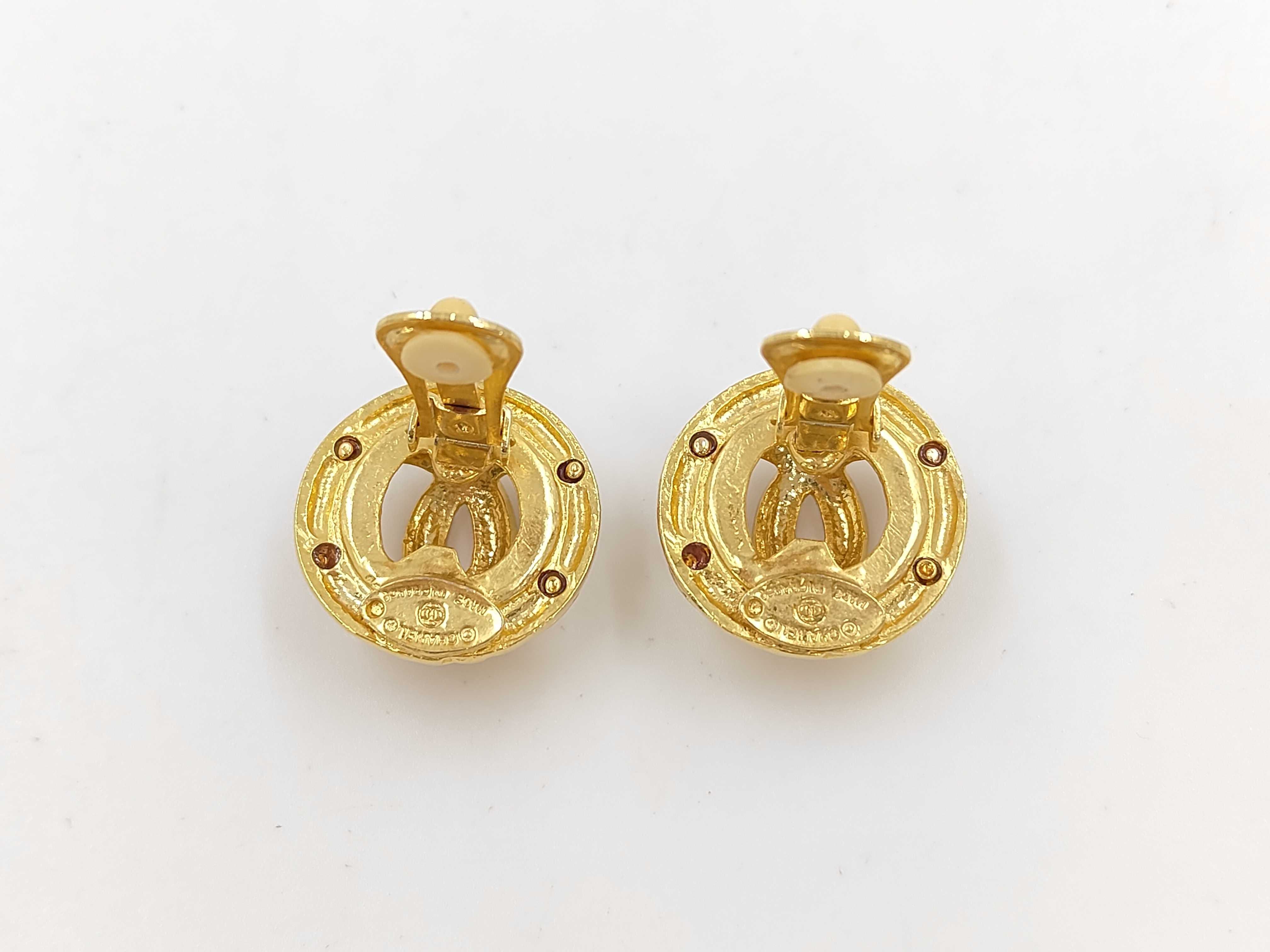 Set Earrings — view 2