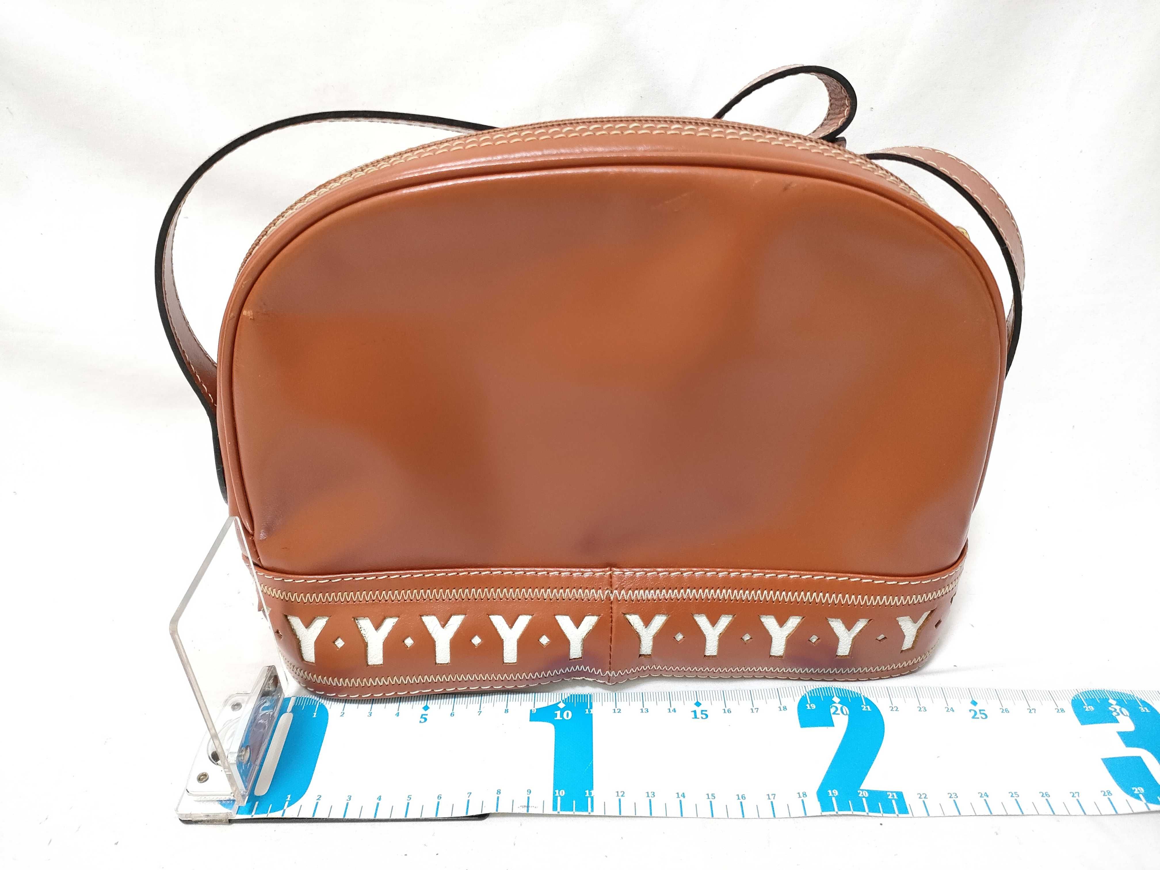 Leather Shoulder Bag Brown Shoulder Bag — view 2