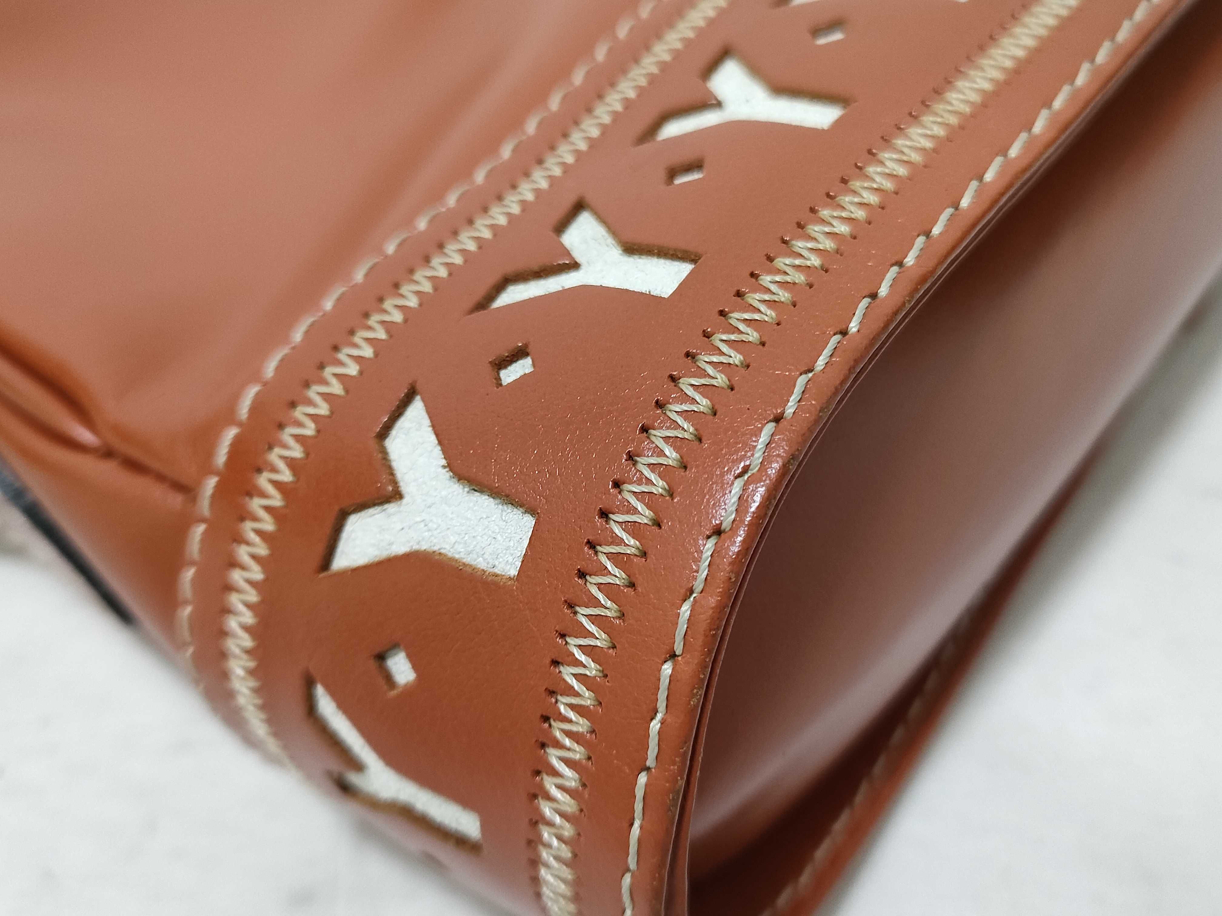Leather Shoulder Bag Brown Shoulder Bag — view 7