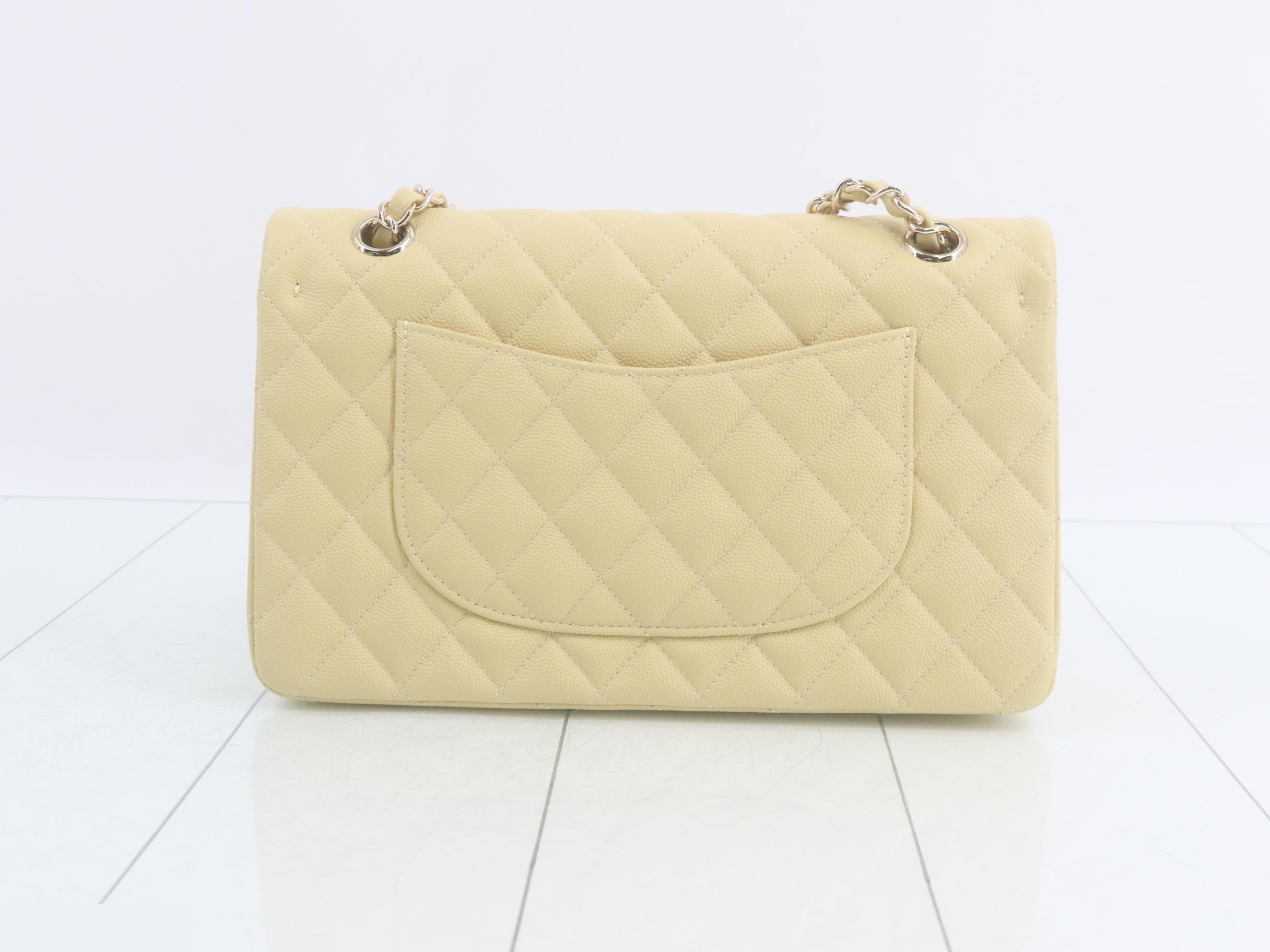 Matelassé (bag) - Shoulder bag — view 2
