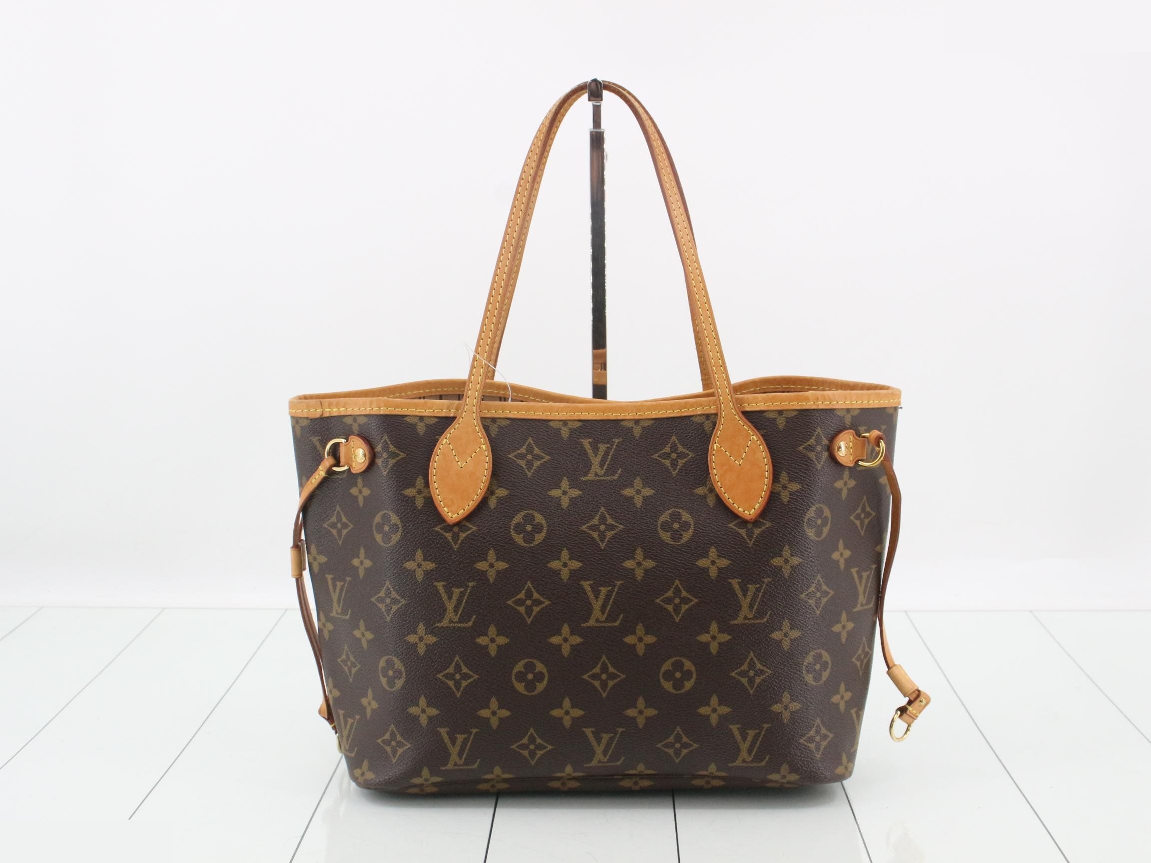 Monogram Neverfull PM — view 2