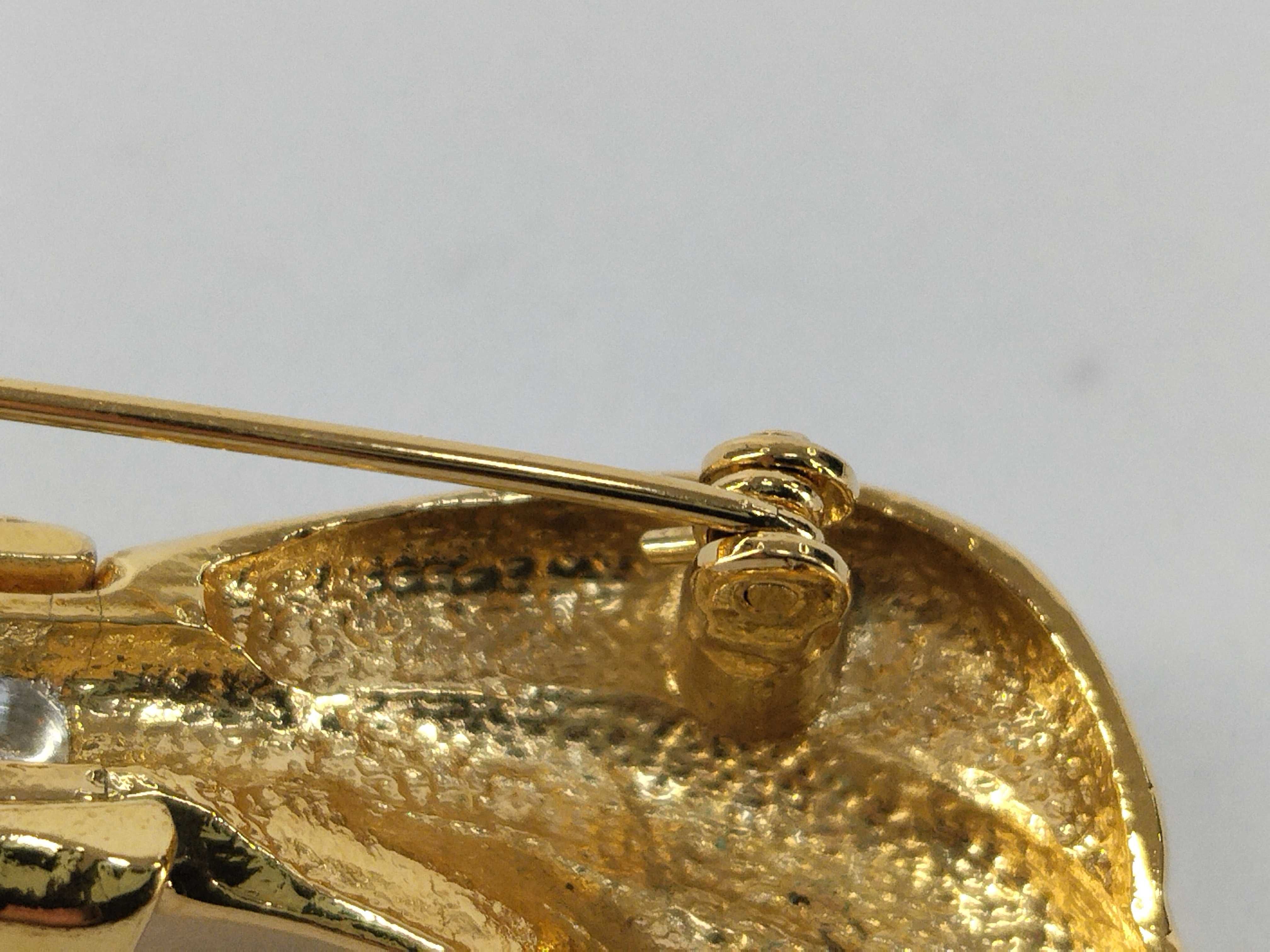 Ribbon Rhinestone Gold Brooch — view 5