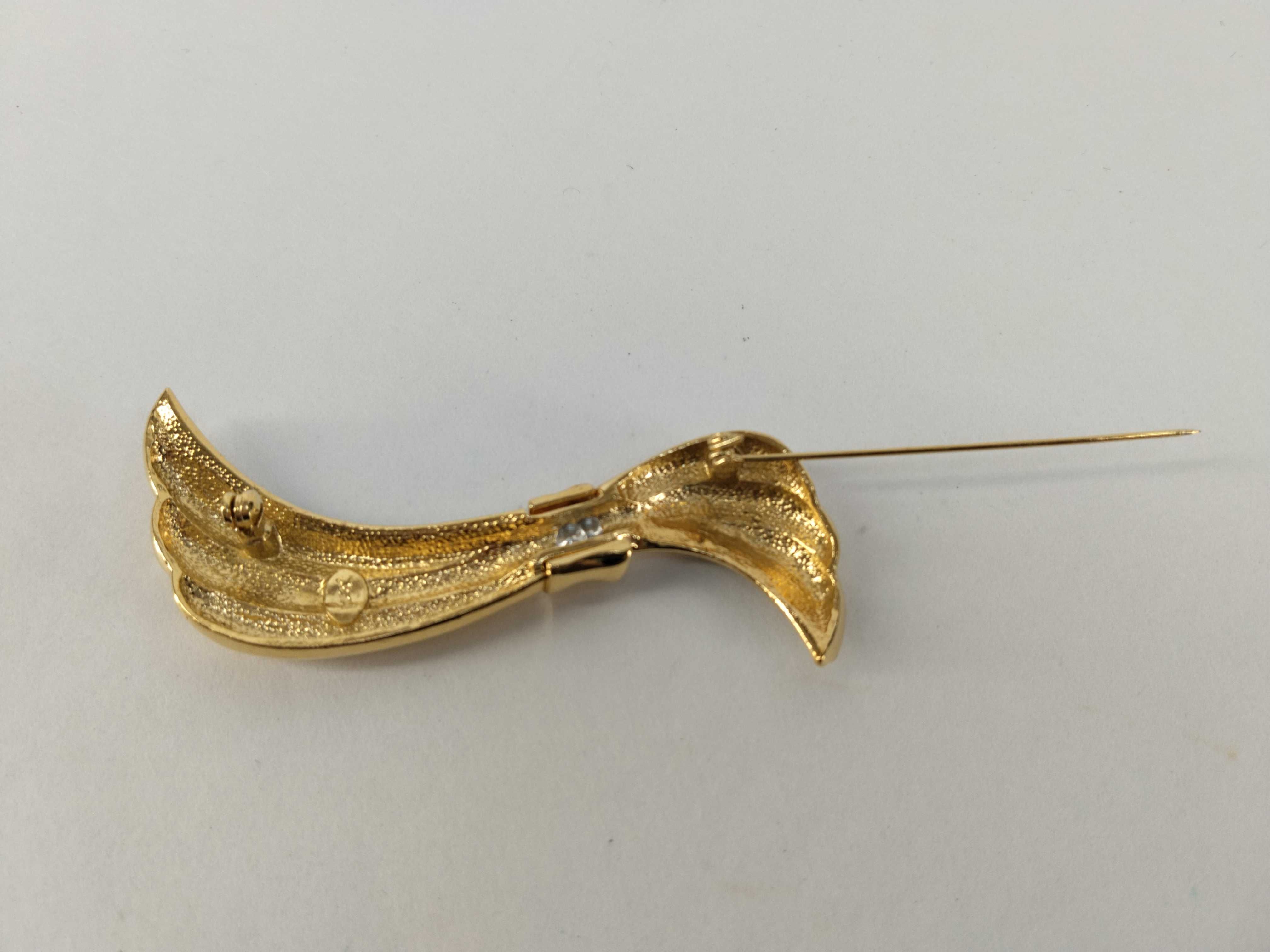 Ribbon Rhinestone Gold Brooch — view 6
