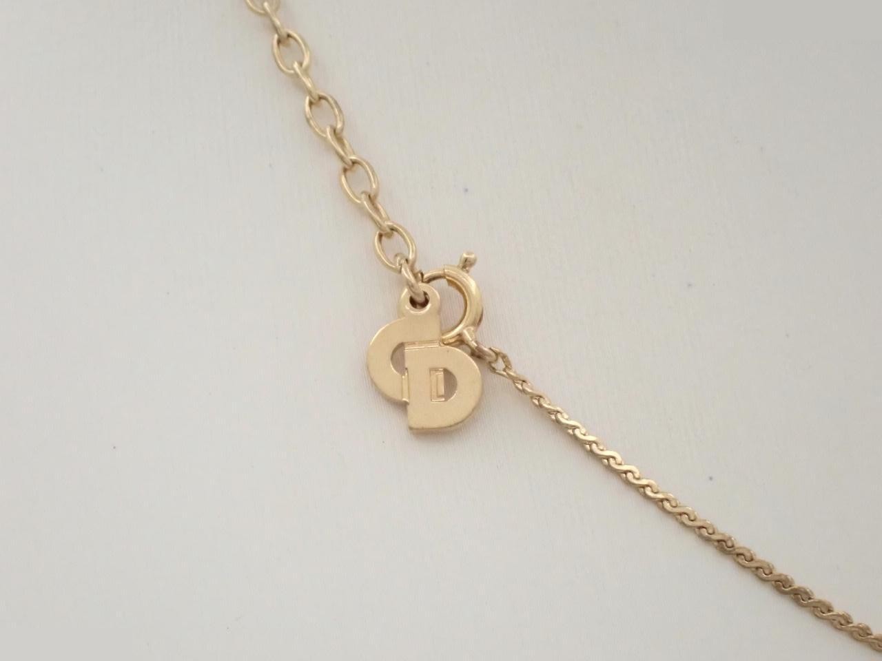 Other lines: Precious metals, necklaces, pendants — view 2