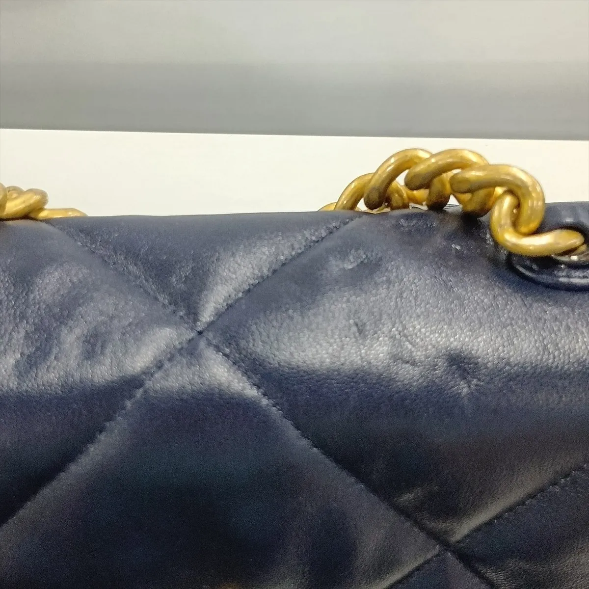 19 Lambskin Chain Shoulder Bag Navy Gold x Silver Hardware 31049458 Serial Number 31 AS1160 — view 15
