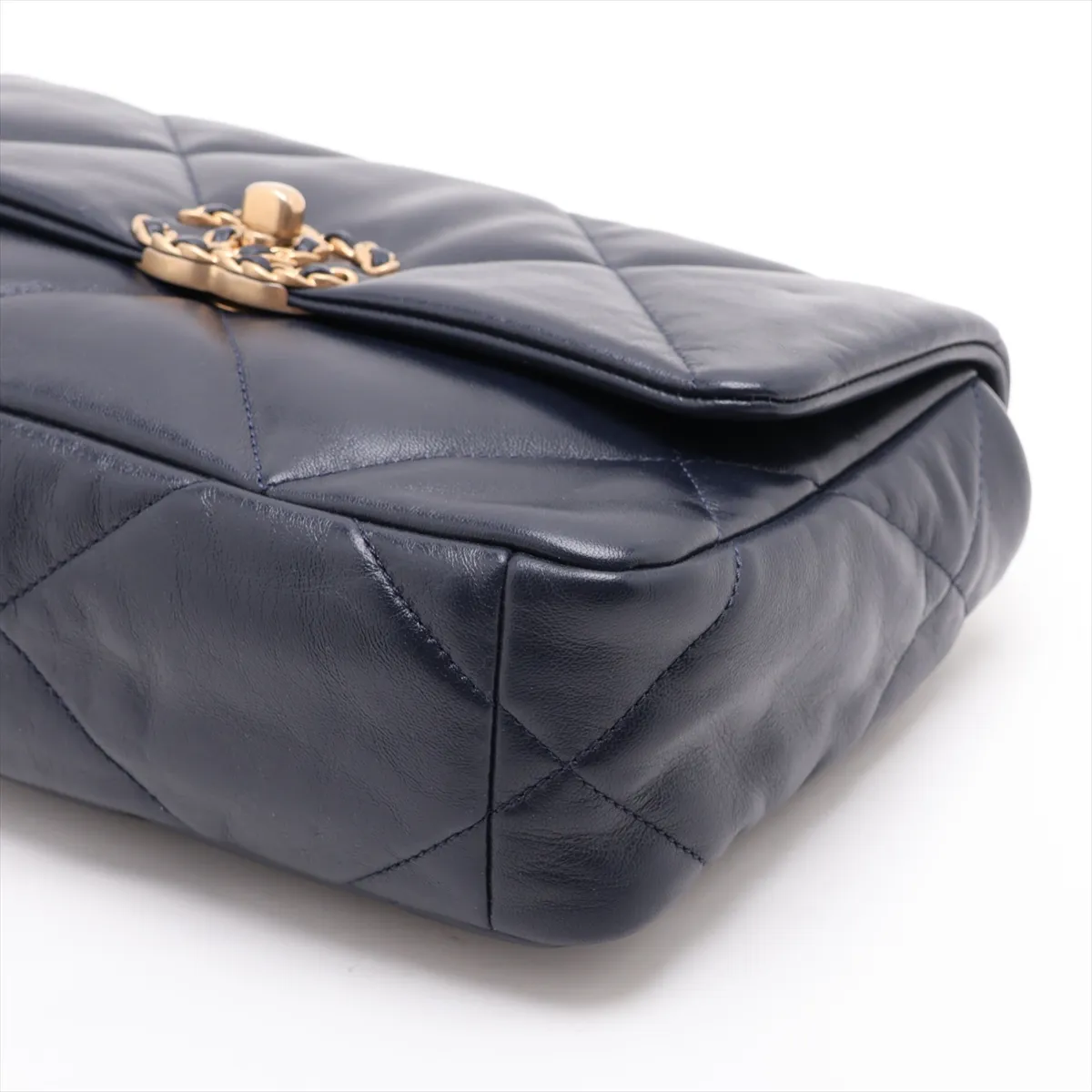 19 Lambskin Chain Shoulder Bag Navy Gold x Silver Hardware 31049458 Serial Number 31 AS1160 — view 3