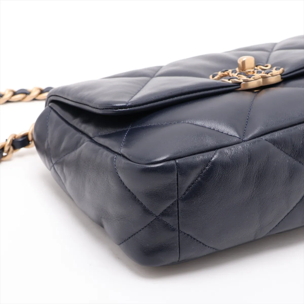 19 Lambskin Chain Shoulder Bag Navy Gold x Silver Hardware 31049458 Serial Number 31 AS1160 — view 4