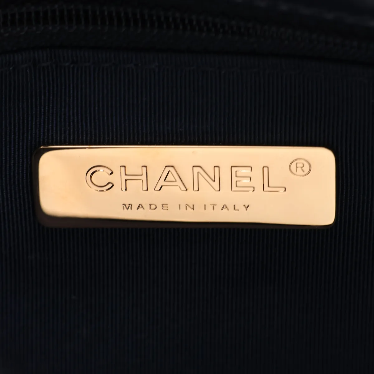19 Lambskin Chain Shoulder Bag Navy Gold x Silver Hardware 31049458 Serial Number 31 AS1160 — view 8