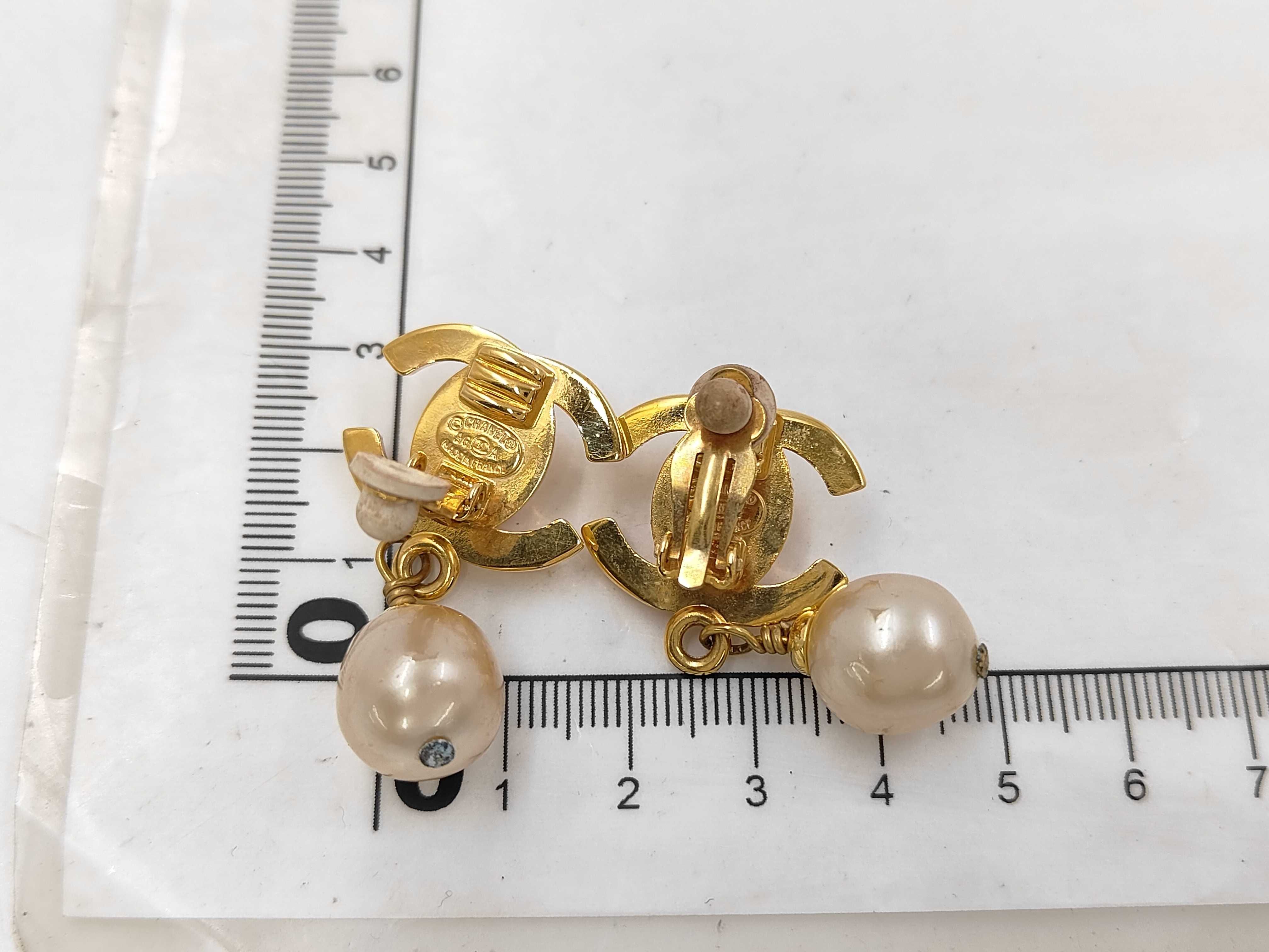 Turnlock Pearl Coco Mark Earrings (with markings) 96A Earrings — view 6