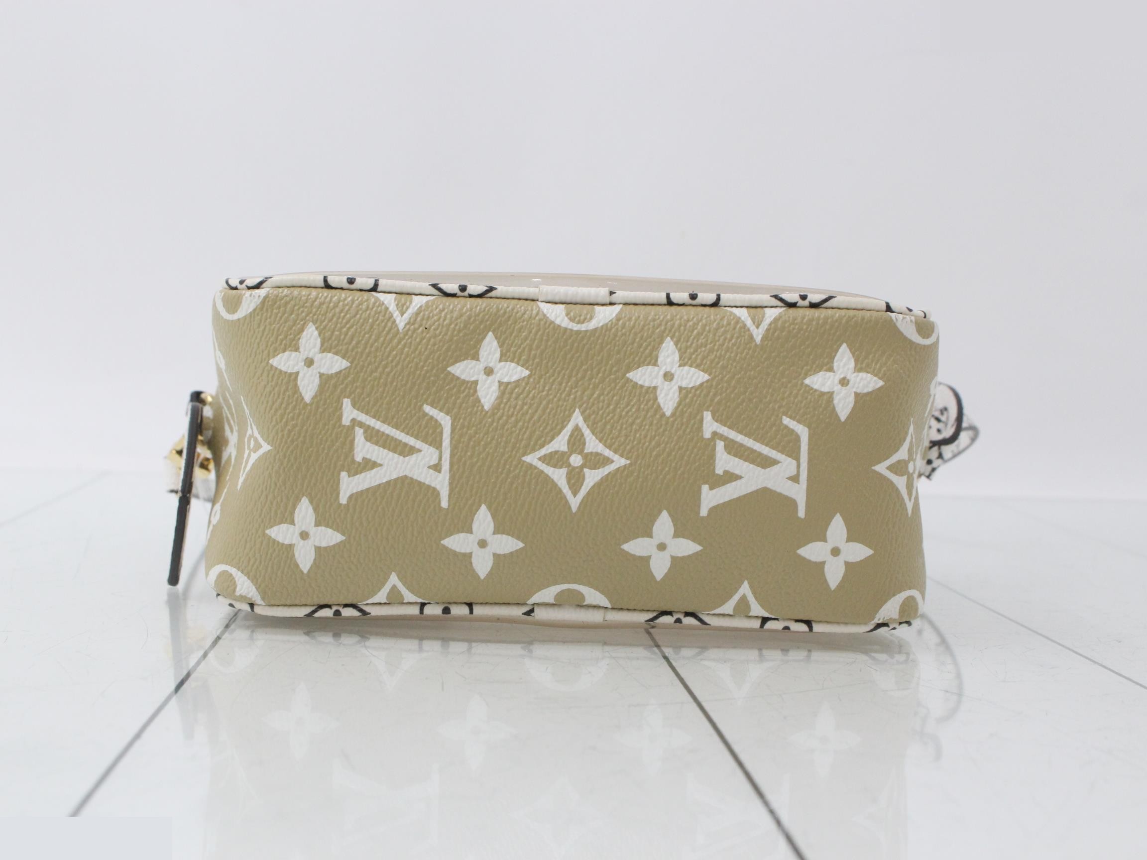 Monogram Giant Beach Pouch Shoulder Bag — view 3