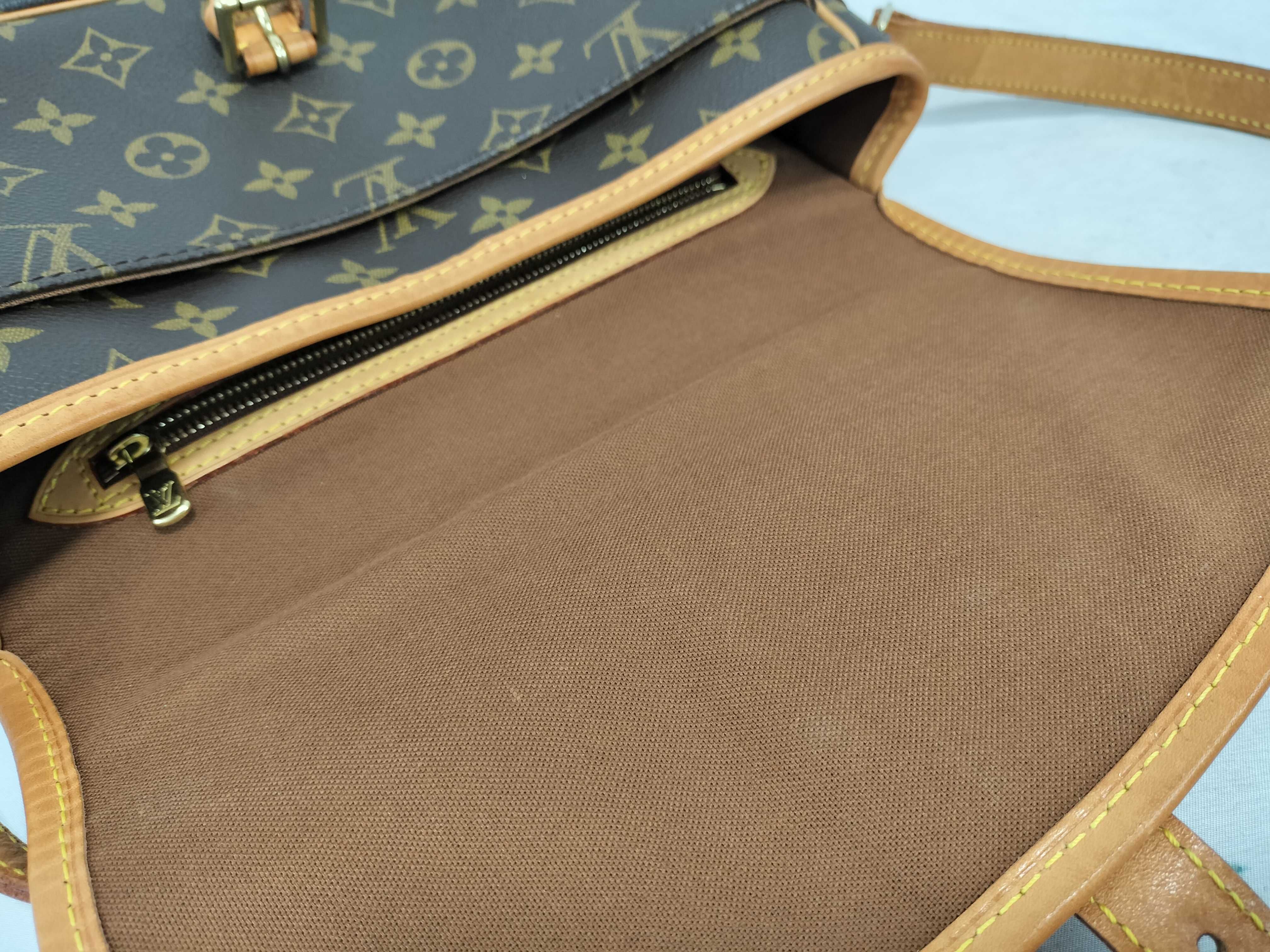Monogram LV Sologne Shoulder Bag — view 8