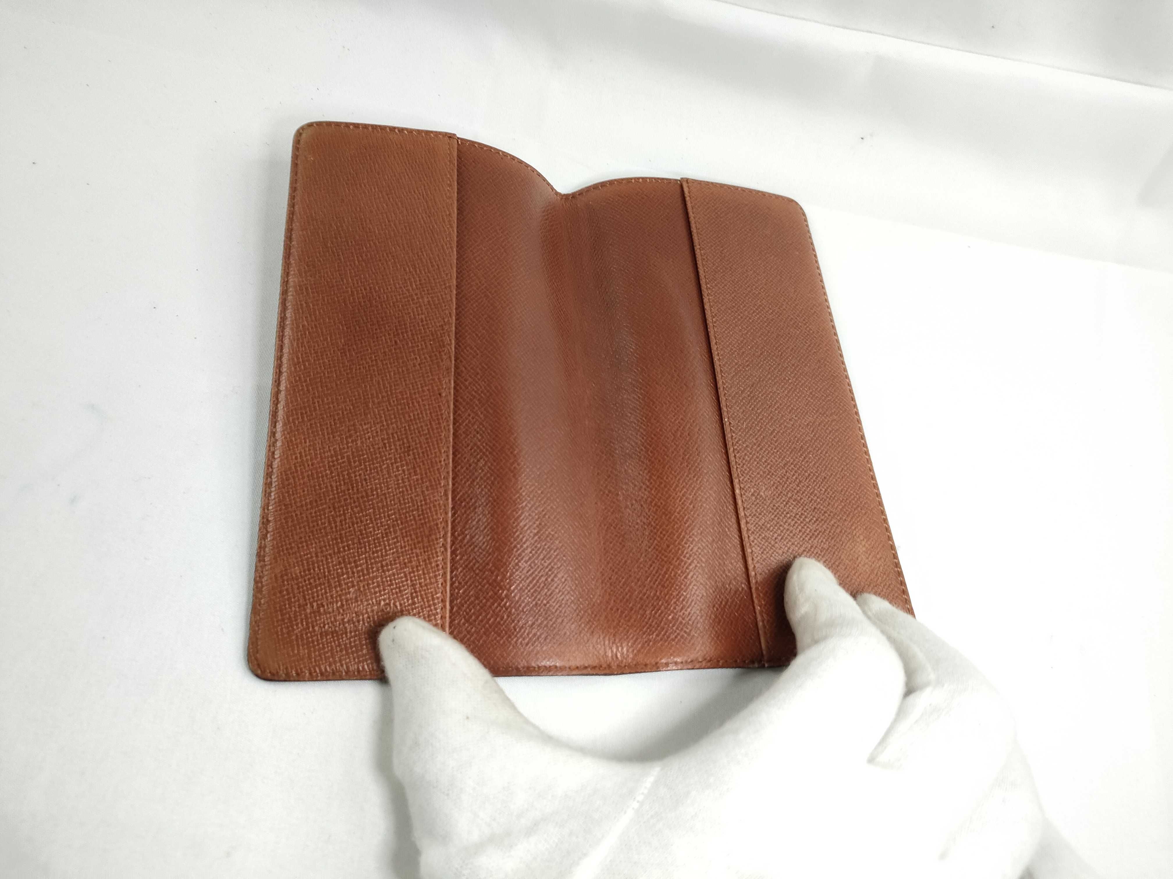 Monogram LV Notebook Cover / PVC Billfold Notebook Cover — view 8