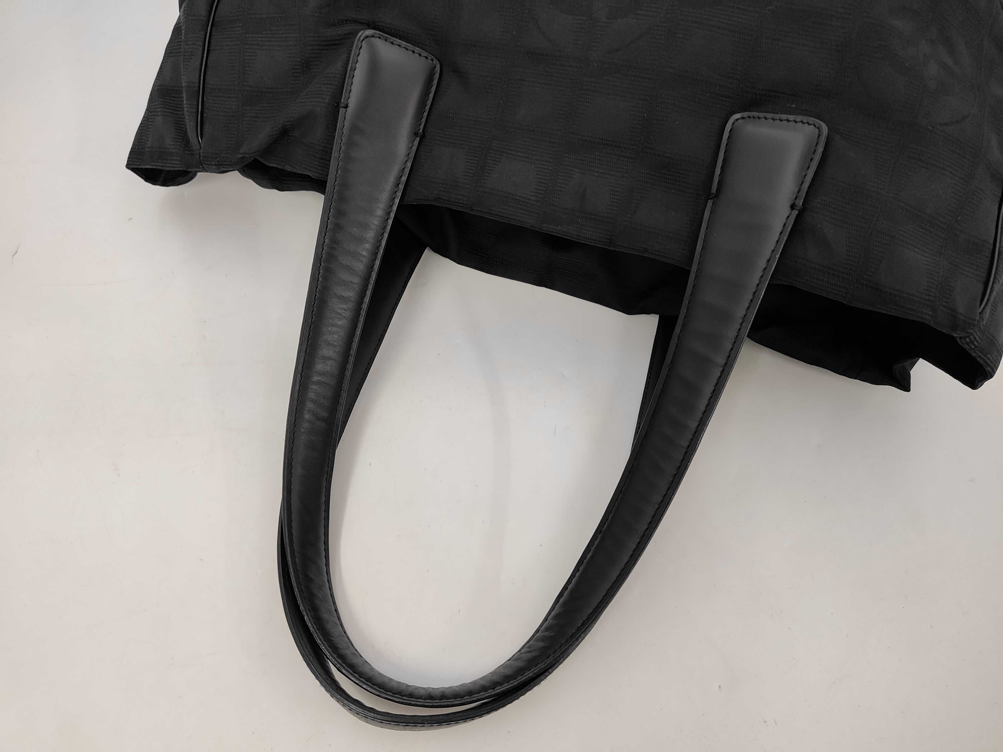 New Travel Line MM Black Serial Tote Bag — view 5
