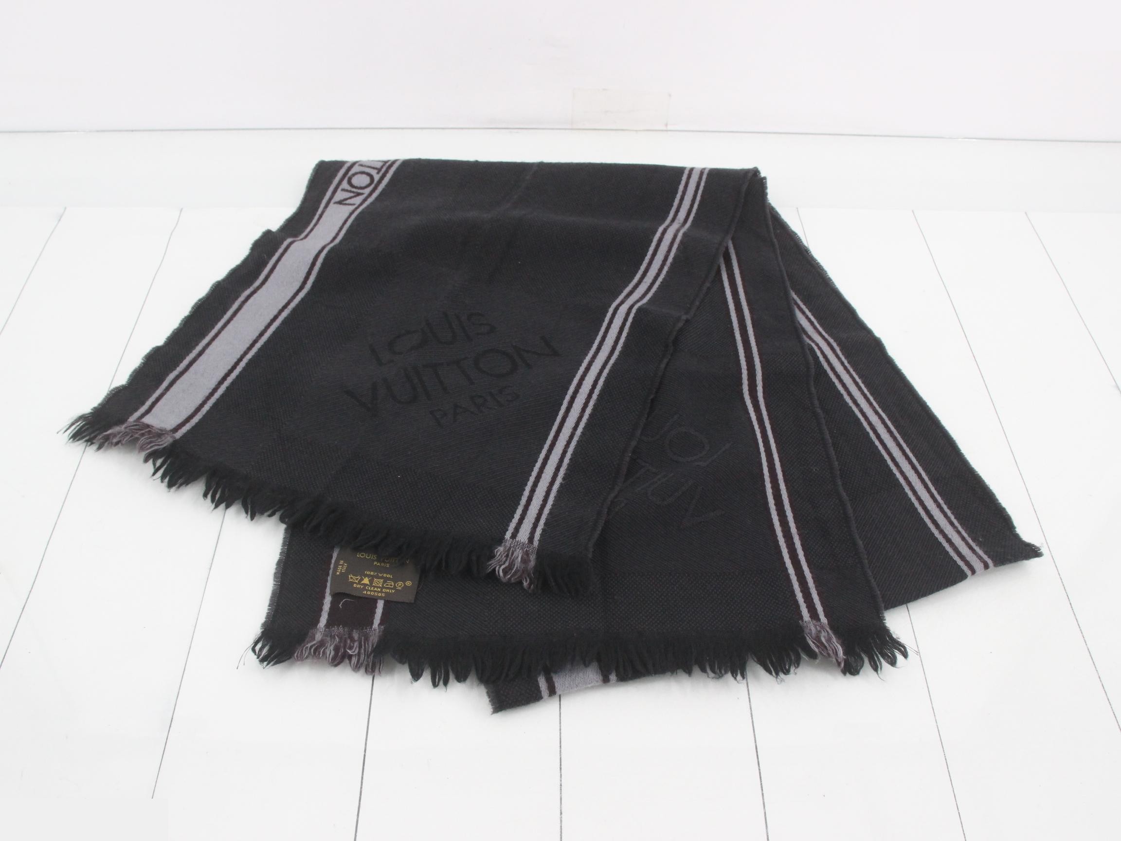 Wool logo scarf — view 2