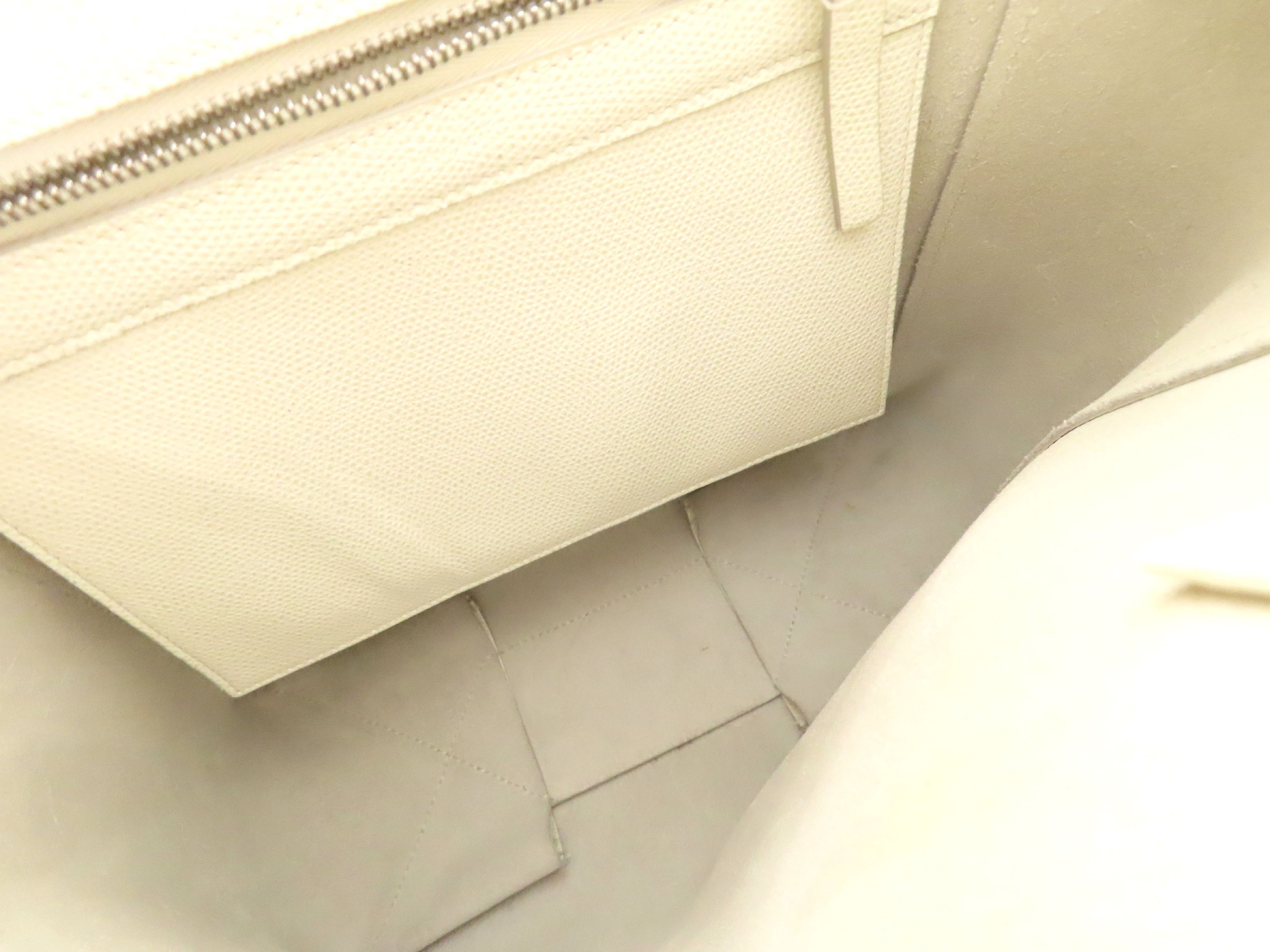 Vertical Cabas 2-way Handbag — view 9