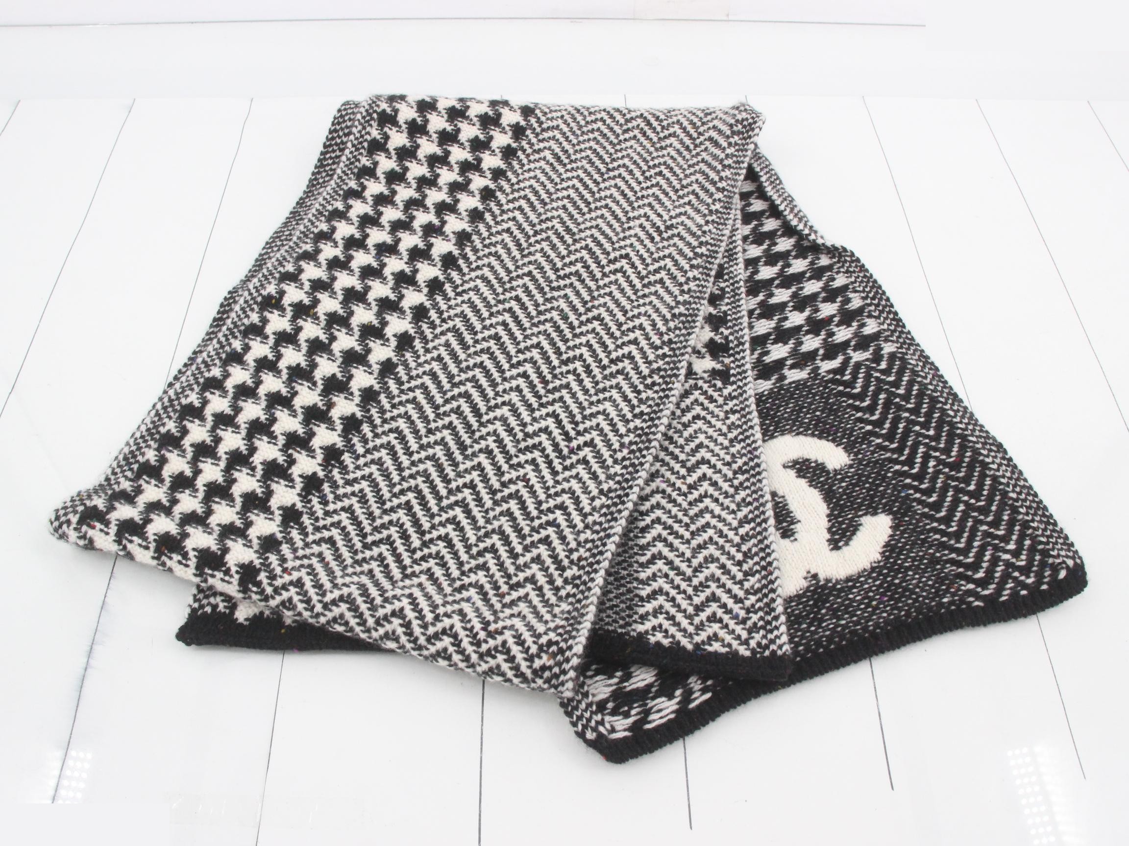 Coco Mark Tweed Scarf — view 3