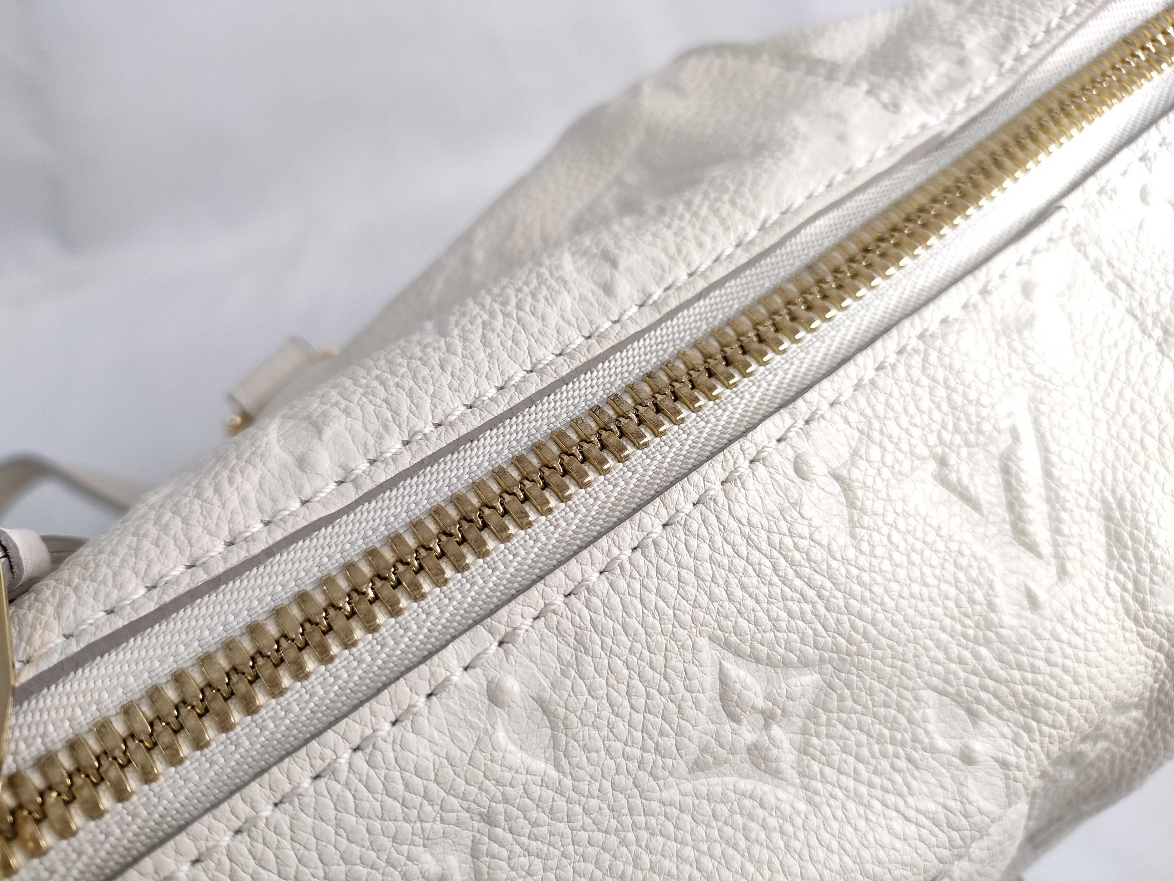 Monogram Empreinte Lumineuse PM M93411 SP4160 Handbag — view 9