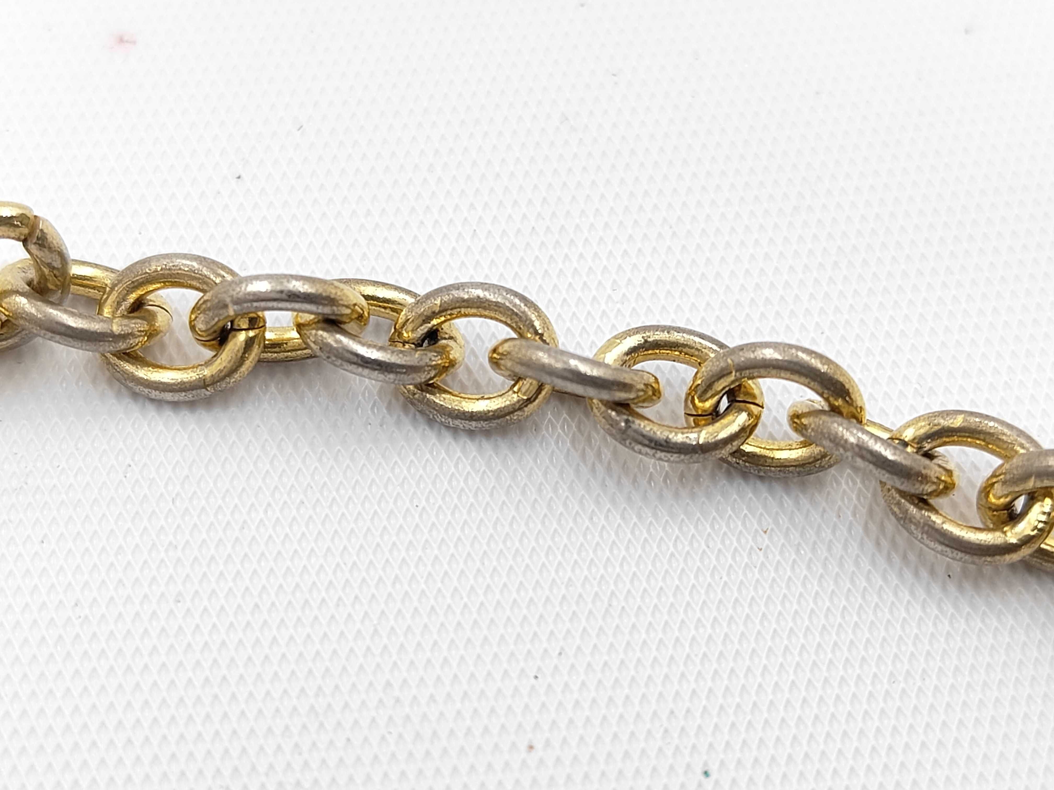 10-strand Logo Long Necklace Gold Chain Plate Necklace — view 7
