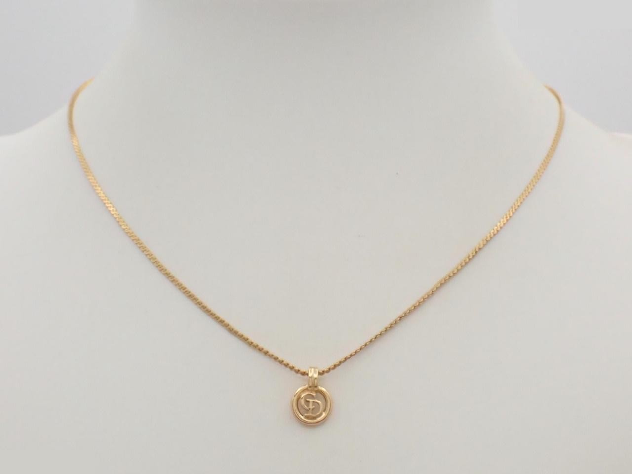 Logo necklace, chain approximately 42cm — view 3