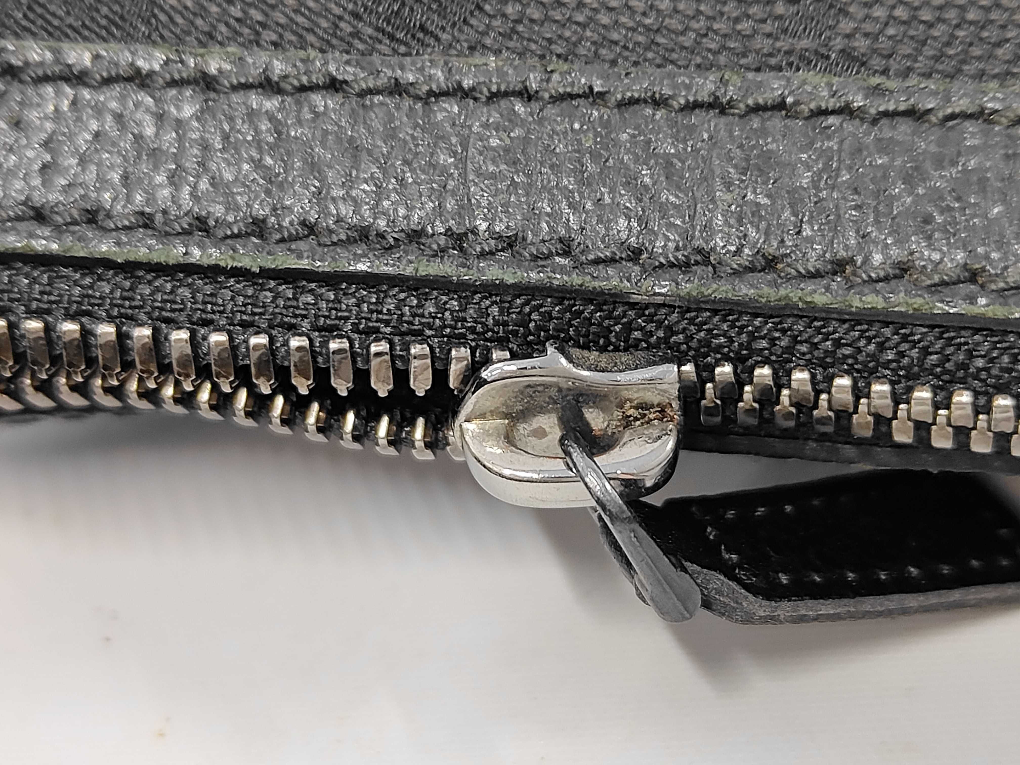 Supreme Canvas Shoulder Bag — view 8