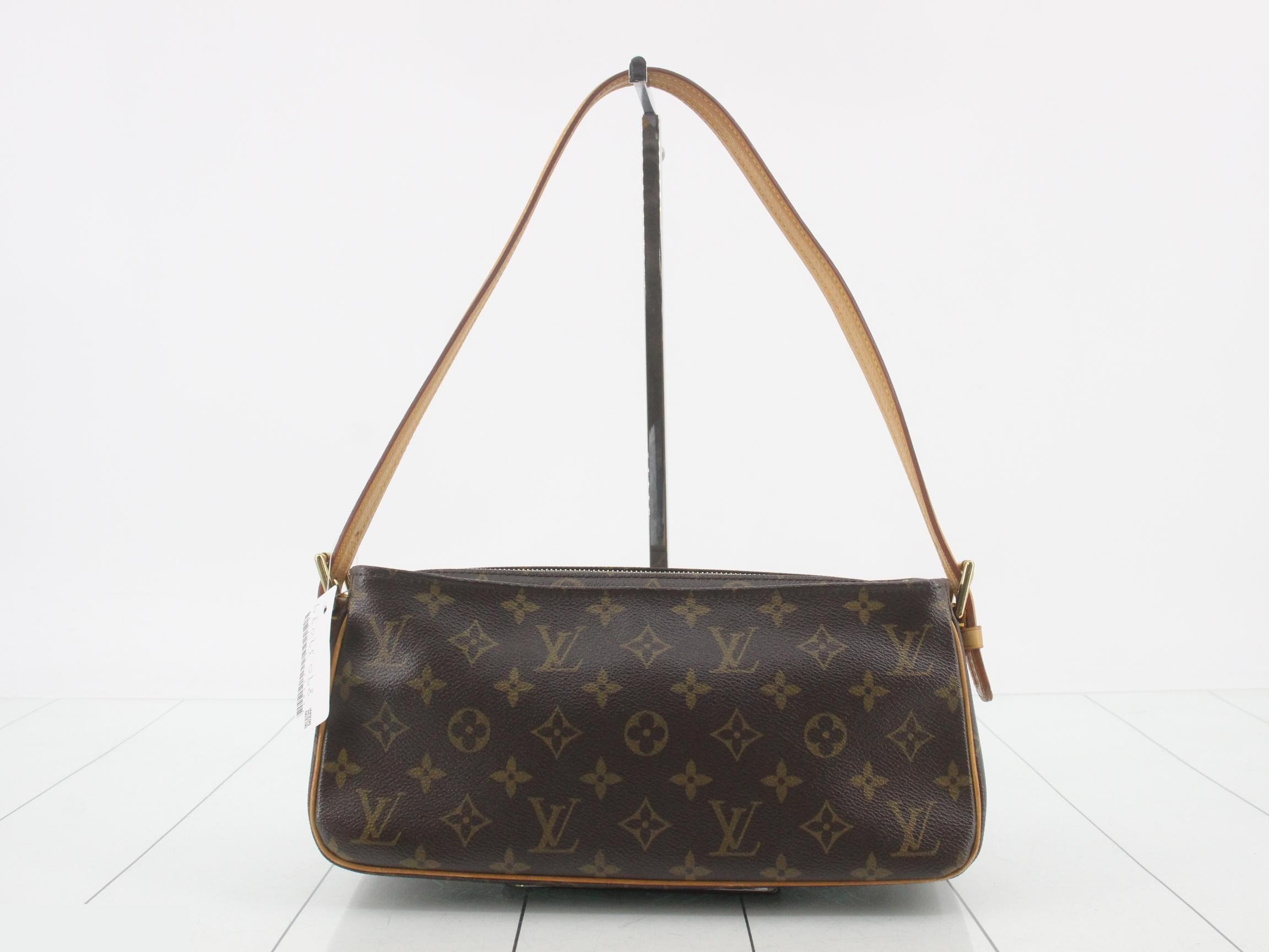 Monogram Viva-Cite MM M51164 Shoulder Bag — view 2