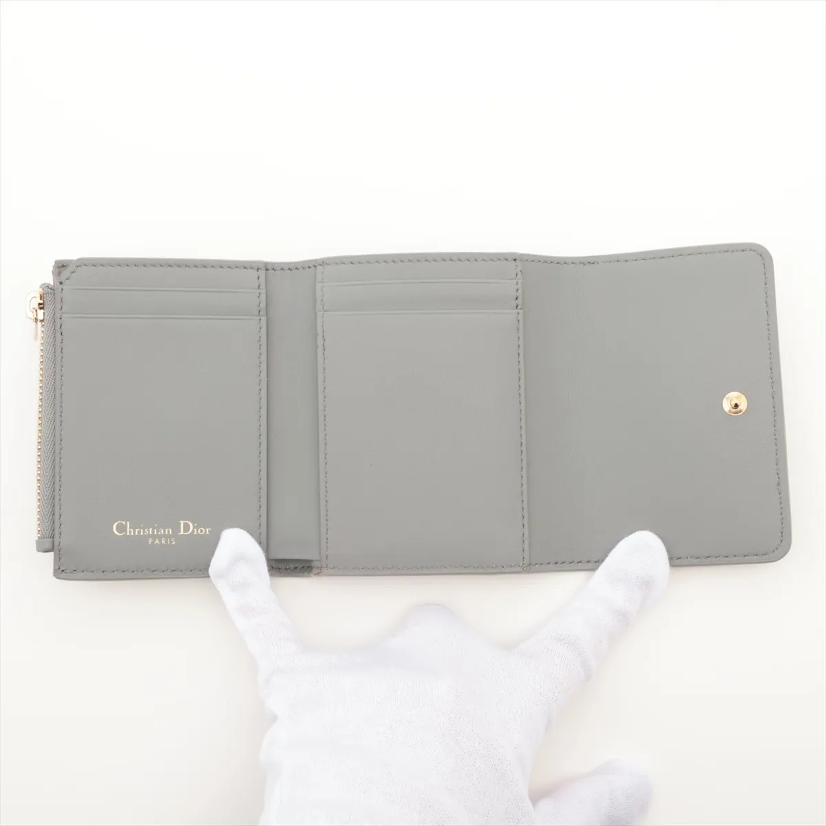 30 Montaigne Leather Compact Wallet, Blue-Gray — view 4
