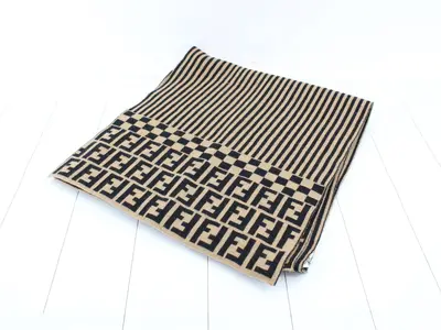 Other lines: Small items, accessories, wool scarves