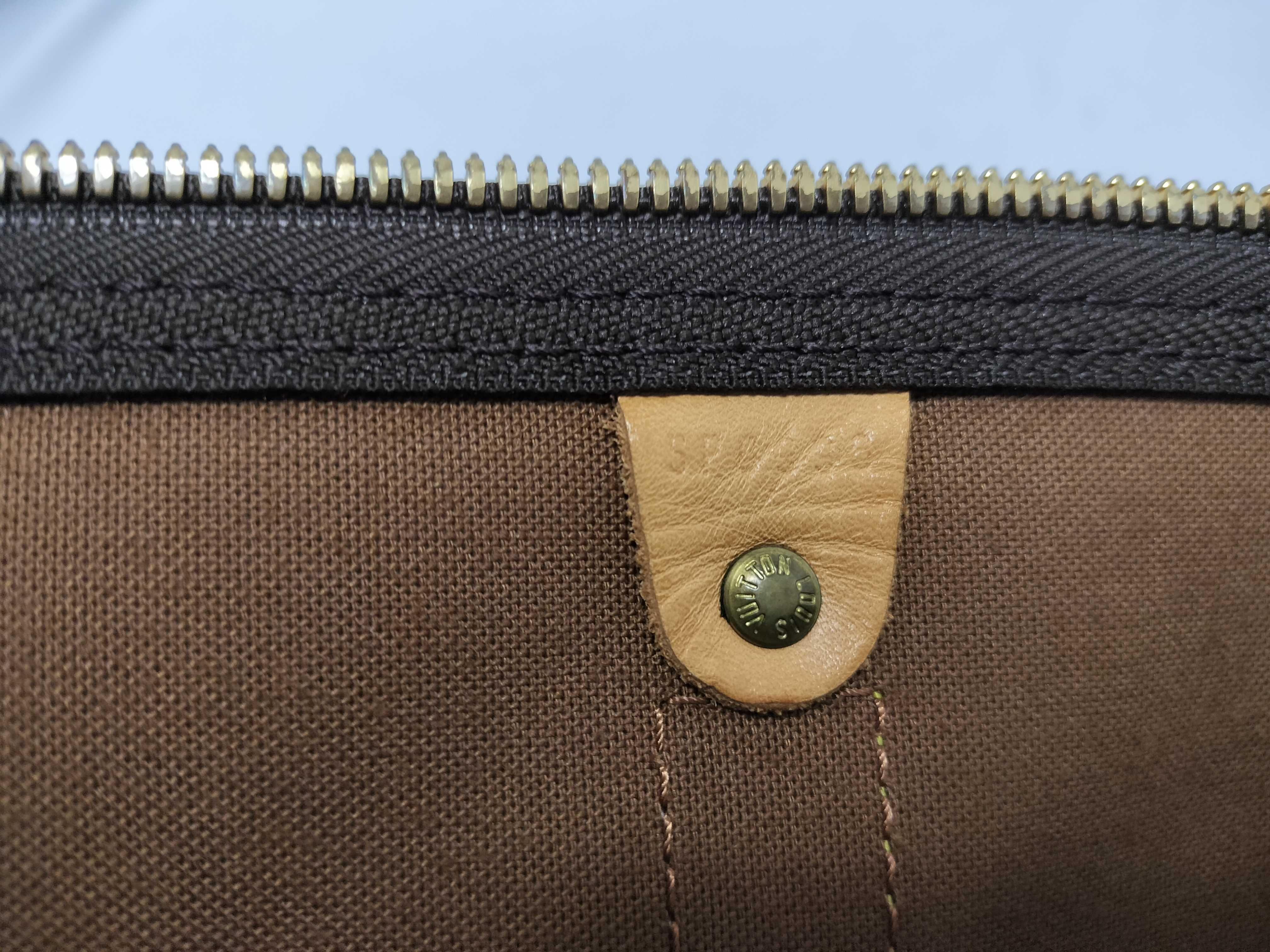 Monogram LOUIS_VUITTON M41428 Keepall 45 SP0936 Boston bag with padlock, name tag, and handle strap. — view 13