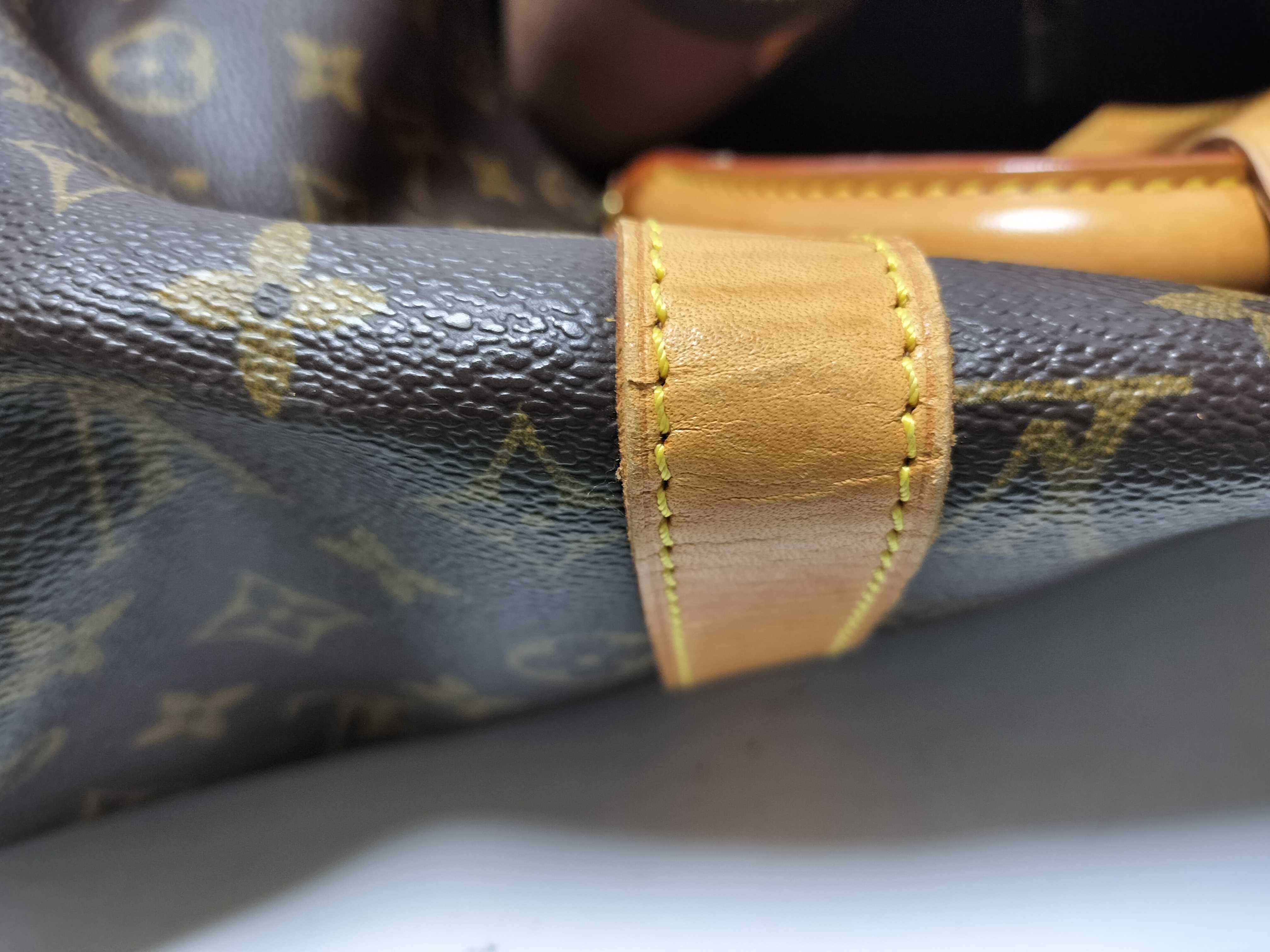 Monogram LOUIS_VUITTON M41428 Keepall 45 SP0936 Boston bag with padlock, name tag, and handle strap. — view 14