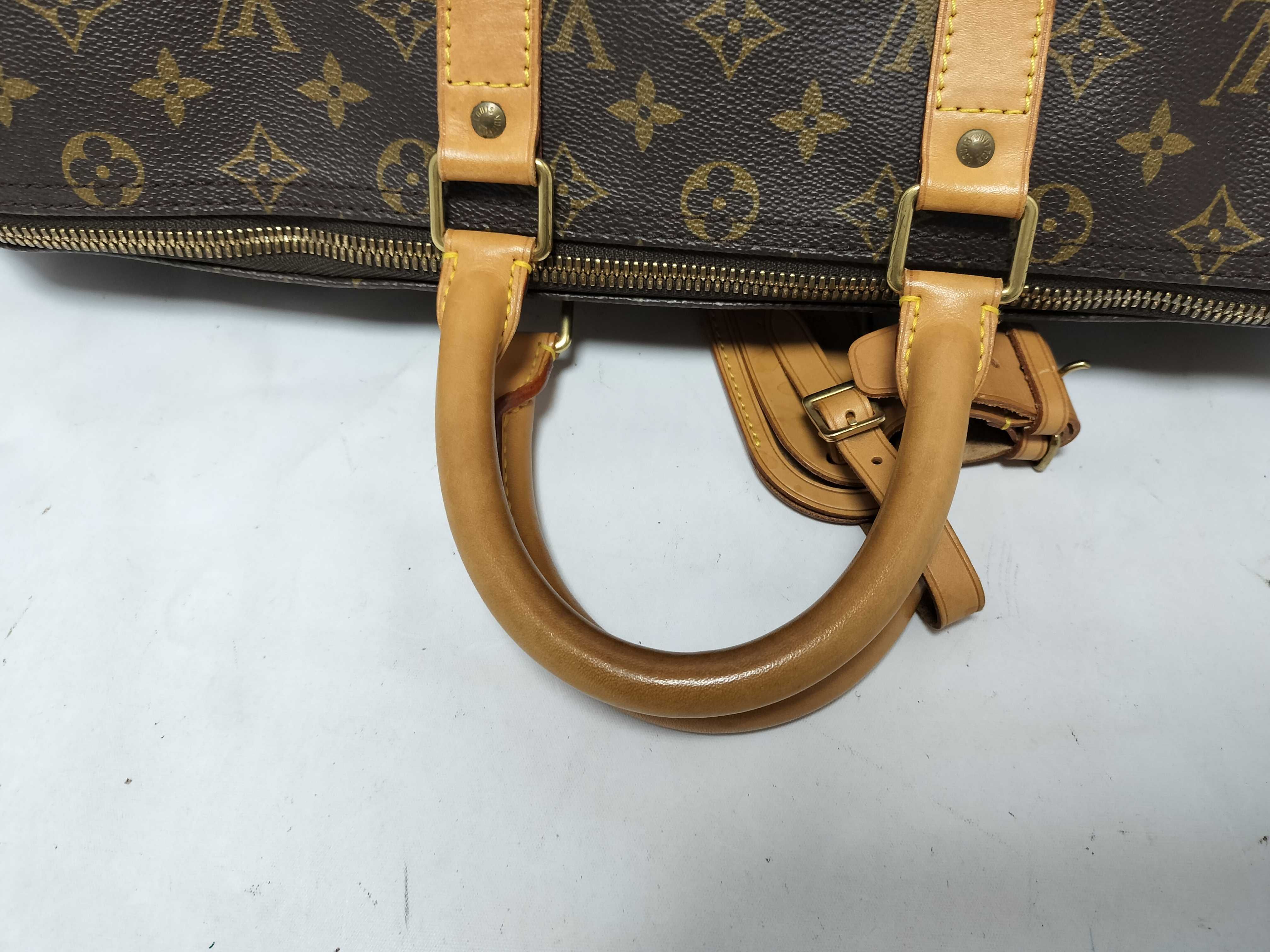 Monogram LOUIS_VUITTON M41428 Keepall 45 SP0936 Boston bag with padlock, name tag, and handle strap. — view 3