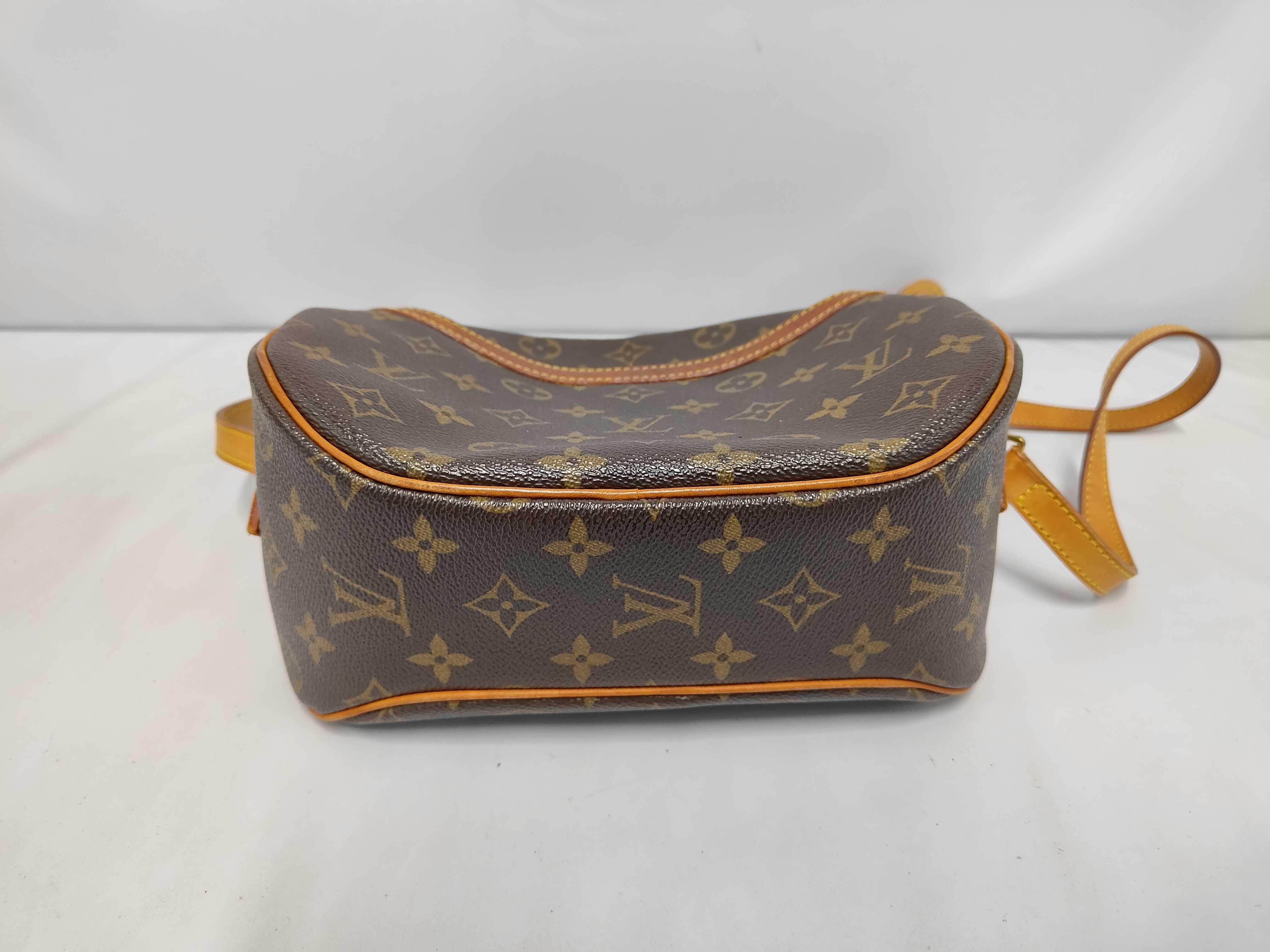 M51221 Blois SN0065 Shoulder Bag M51221 SN0065 Shoulder Bag — view 3