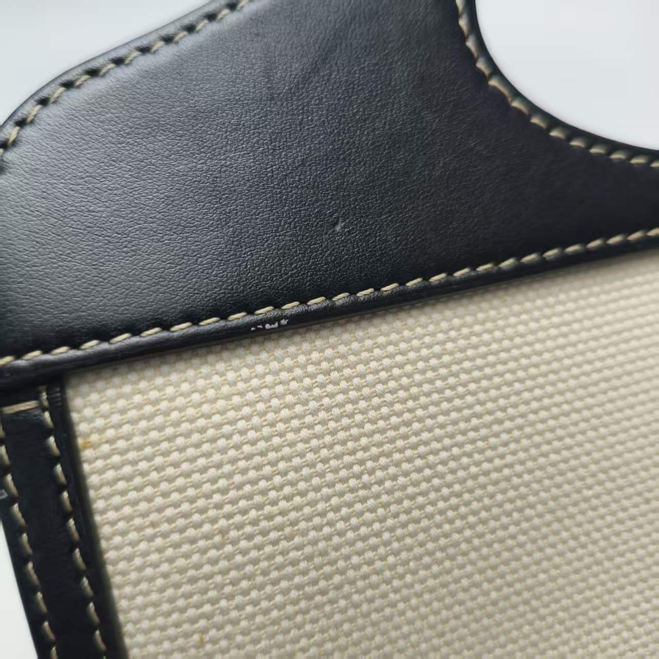 【*Shipped from: China*】BURBERRY Pocket Canvas Shoulder Bag — view 12