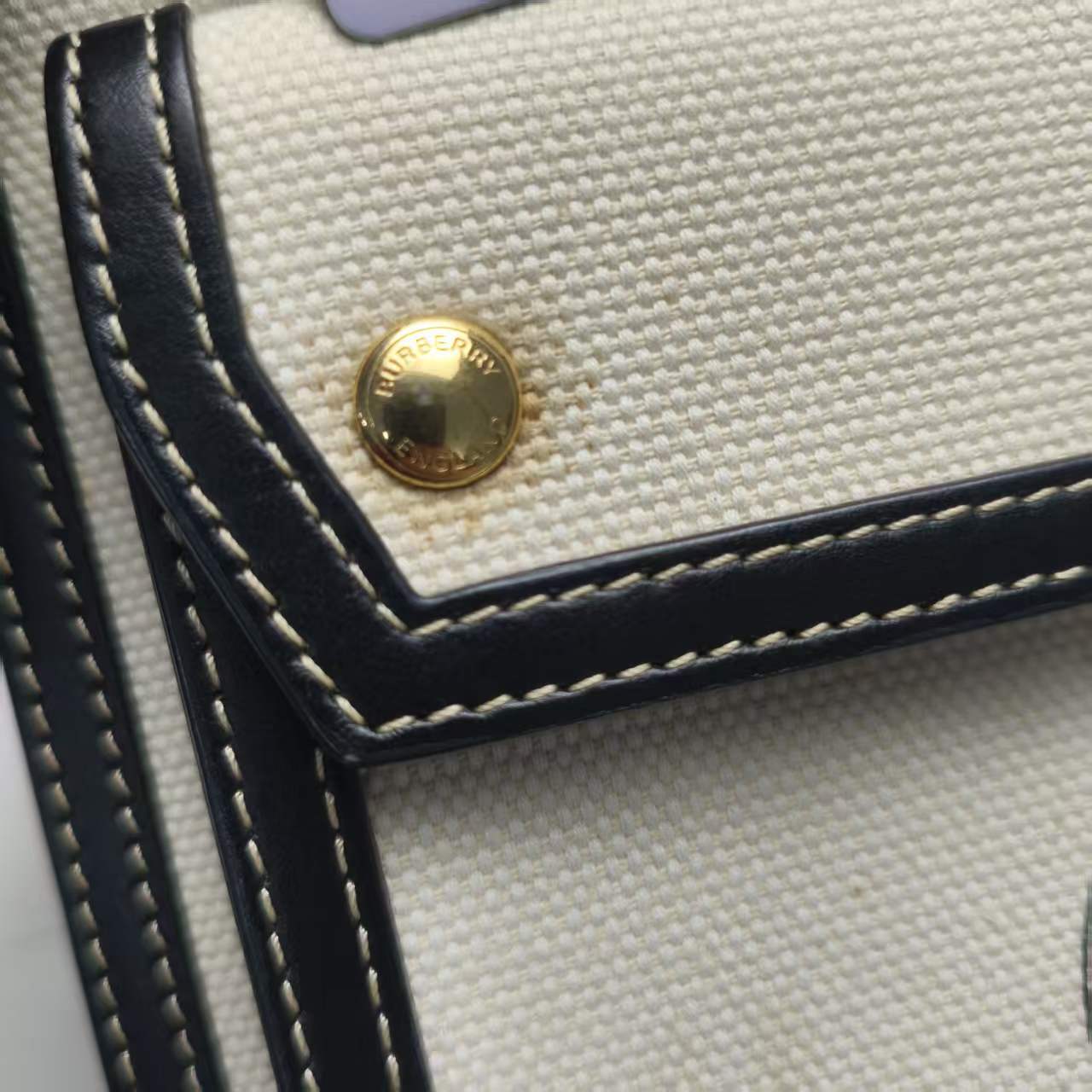 【*Shipped from: China*】BURBERRY Pocket Canvas Shoulder Bag — view 9