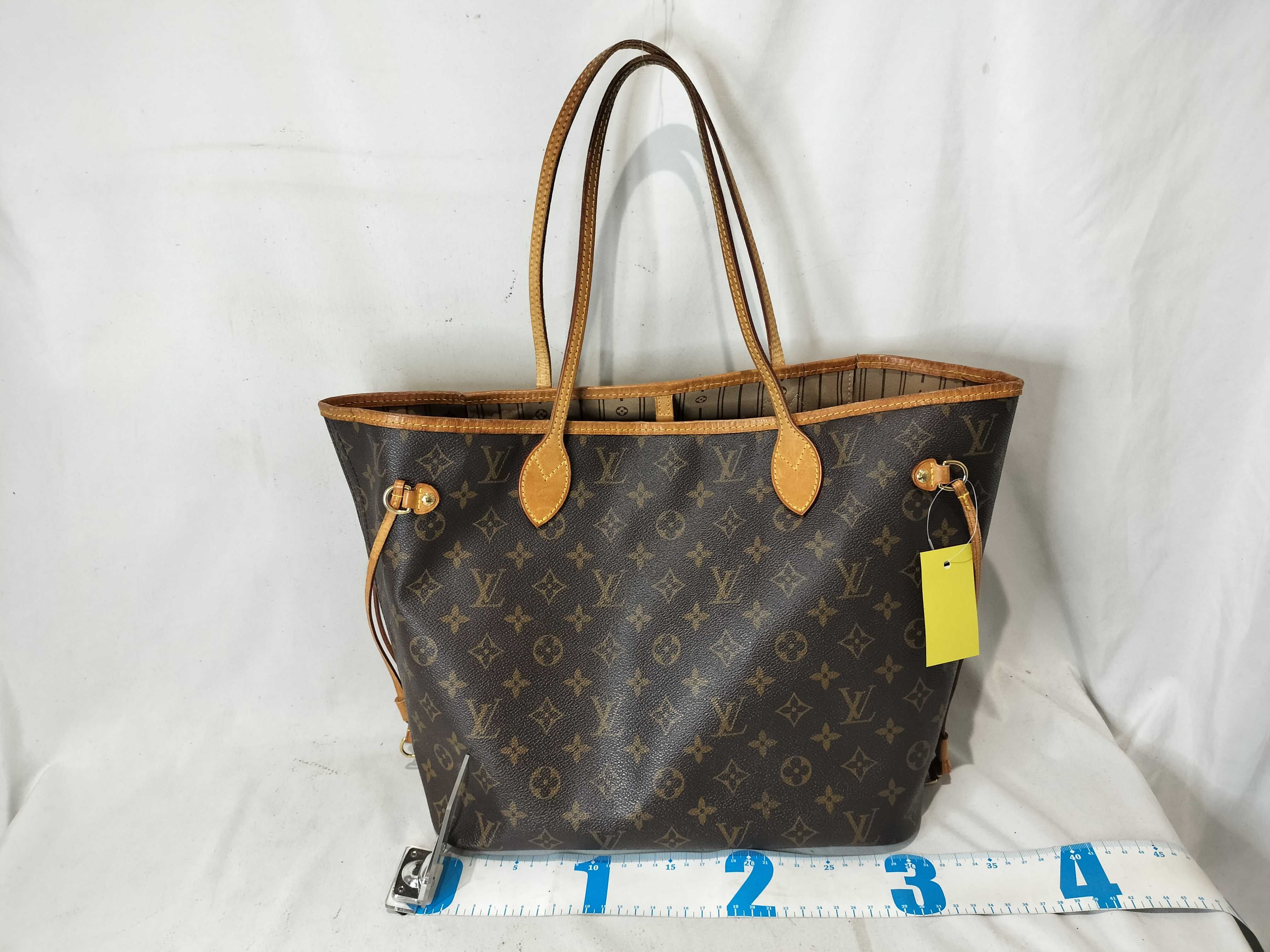 Monogram M40156 Neverfull MM (old model) tote bag — view 2