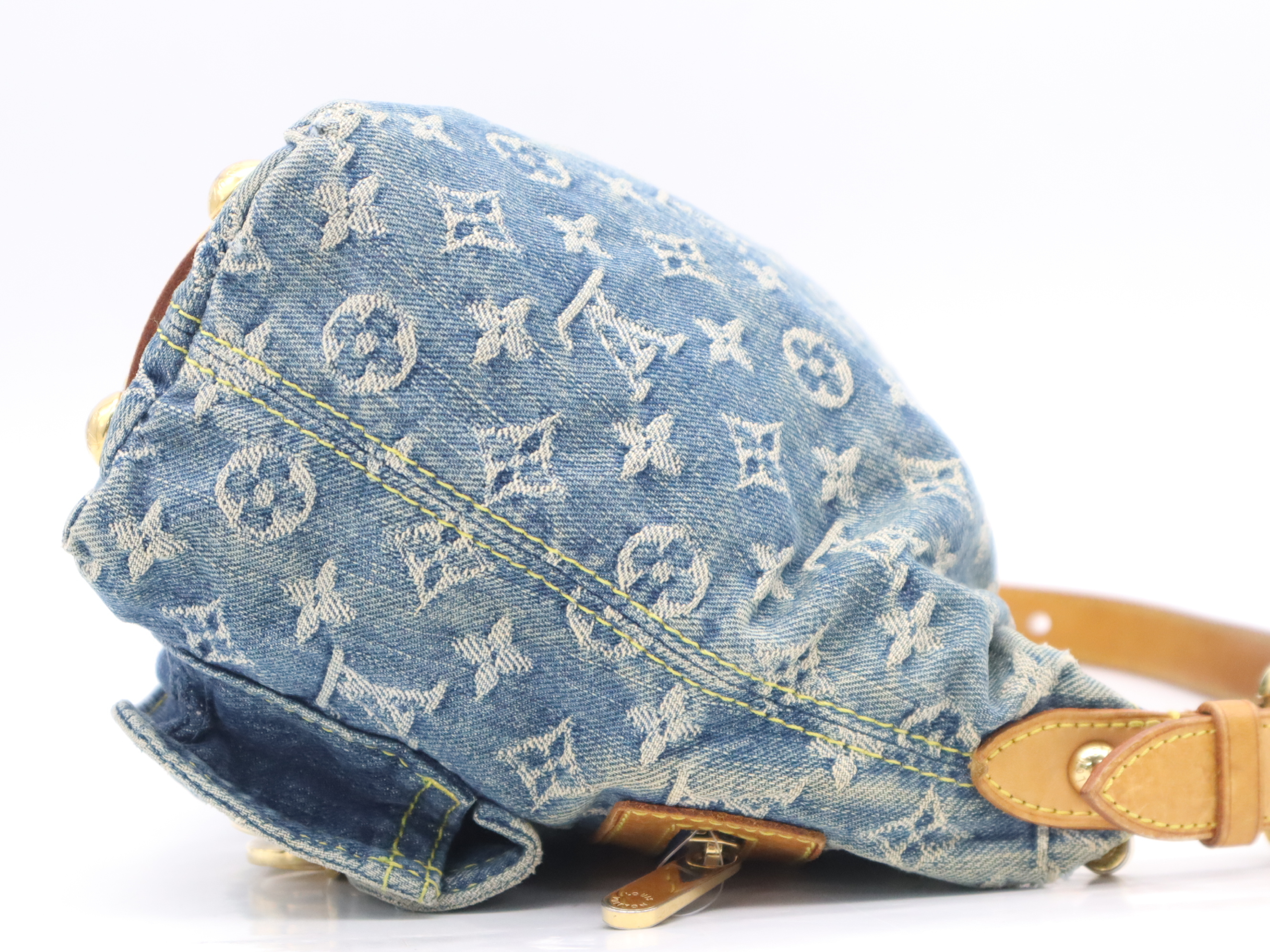 M95049 Denim Baggy PM Blue Handbag — view 5