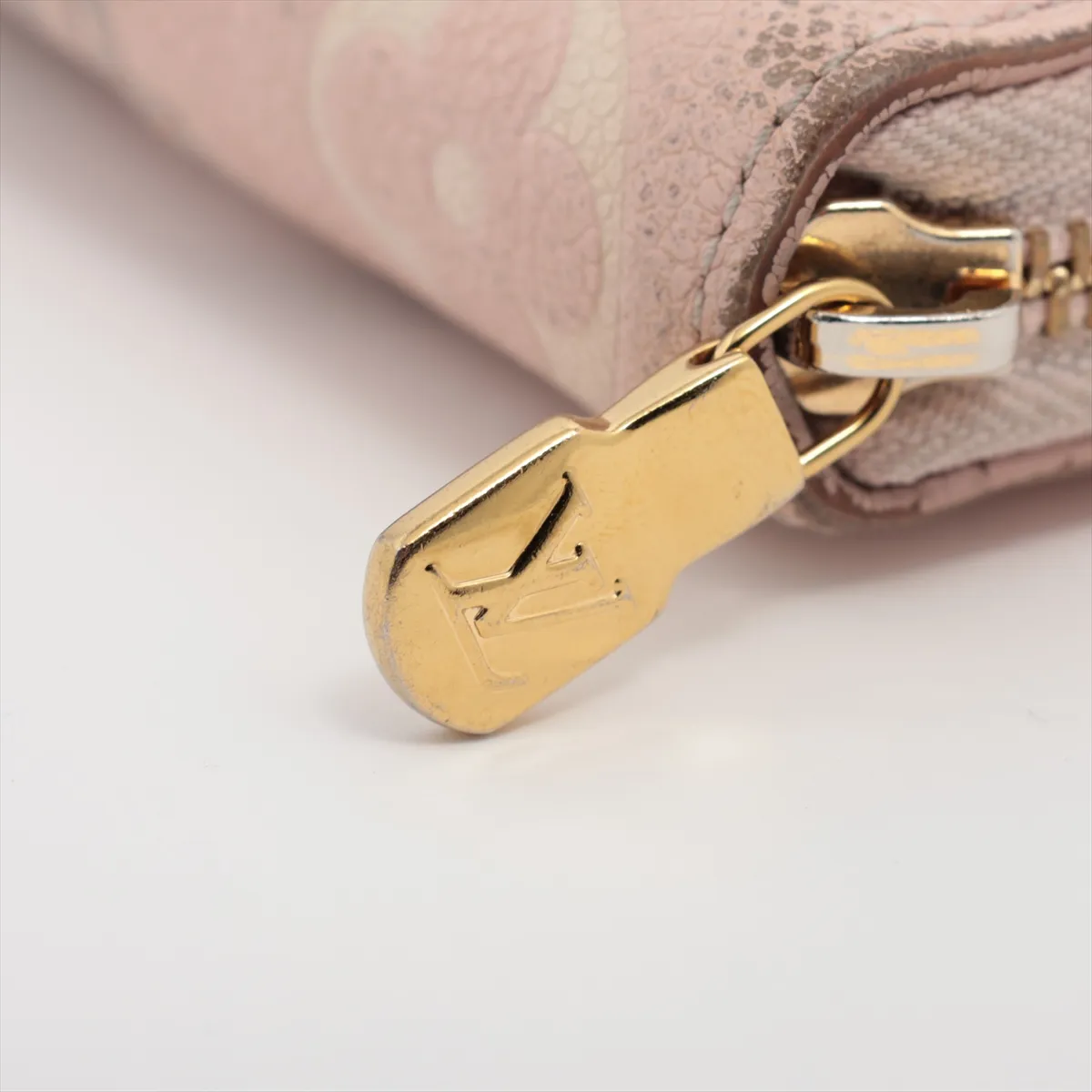 Monogram Empreinte Broderie Zippy Wallet M81138 Pink Round Zip Wallet (RFID detected) — view 14